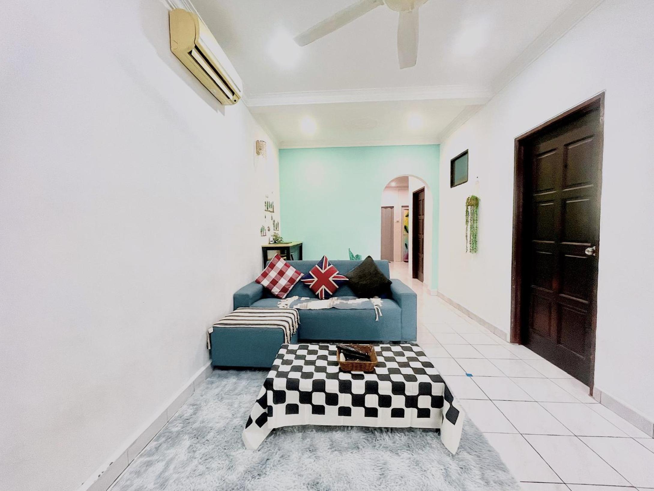 Cozy14#4pax#Wifi#NearAeonAlma#5kmtoIconCity photo 4