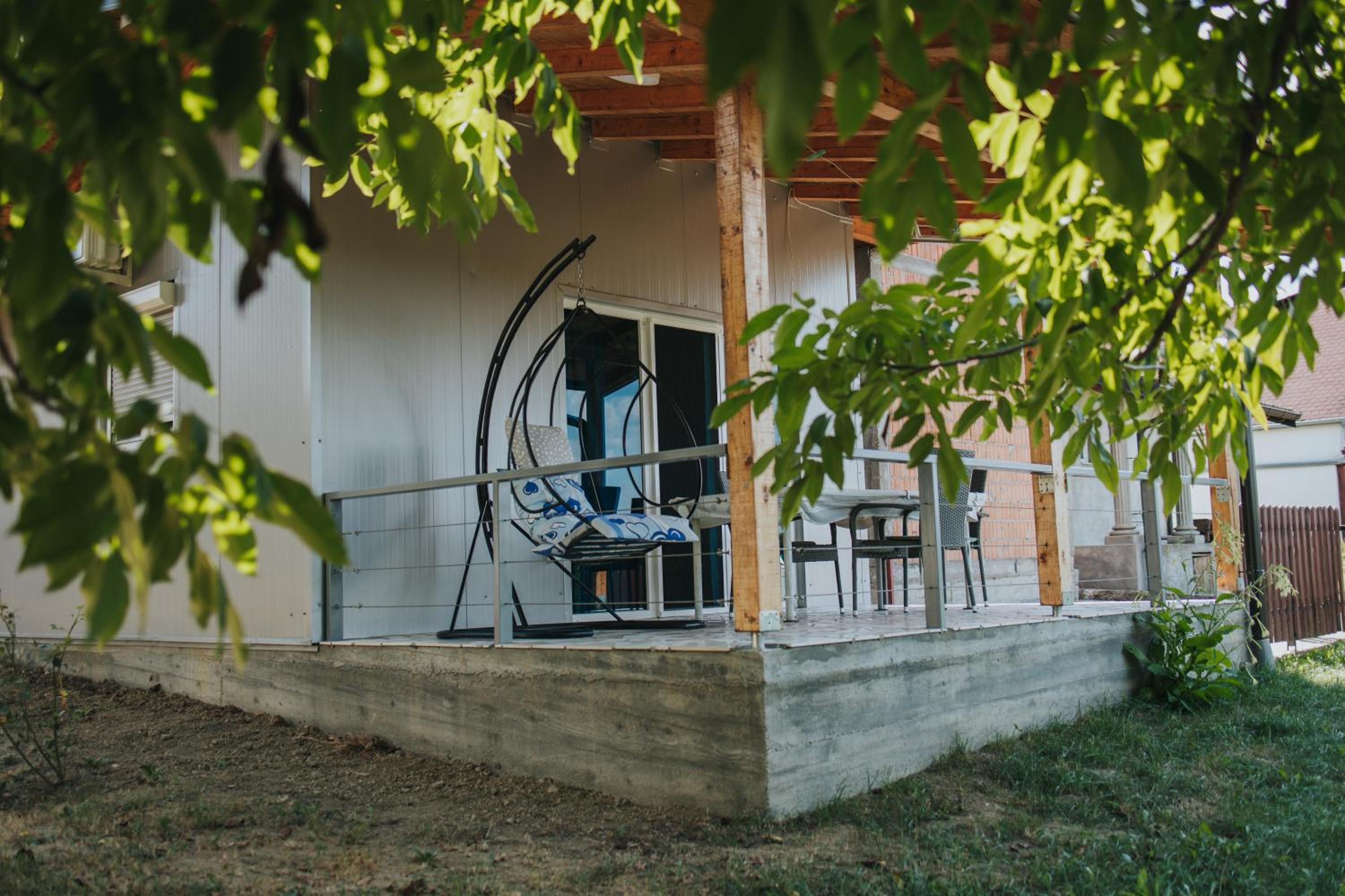 Anchor home