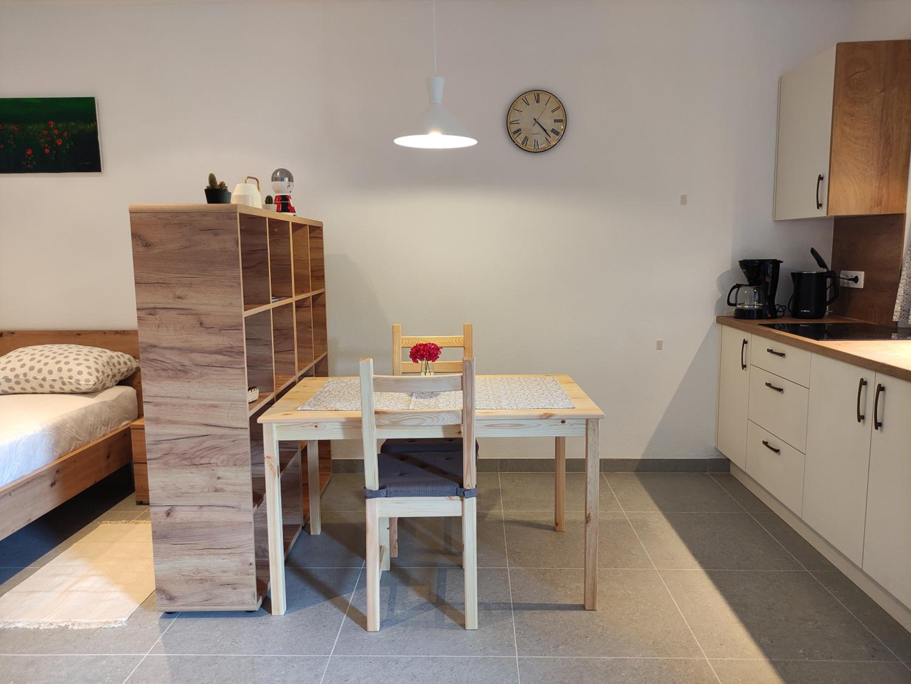 Studio Pr' Oreharjo view 4