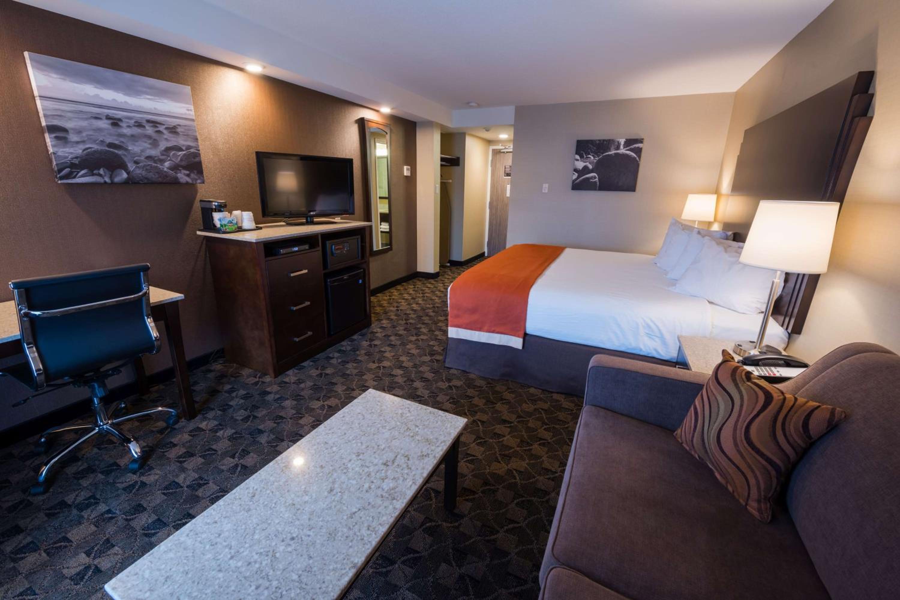 Nanaimo Vacations - Best Western Northgate - Property Image 11