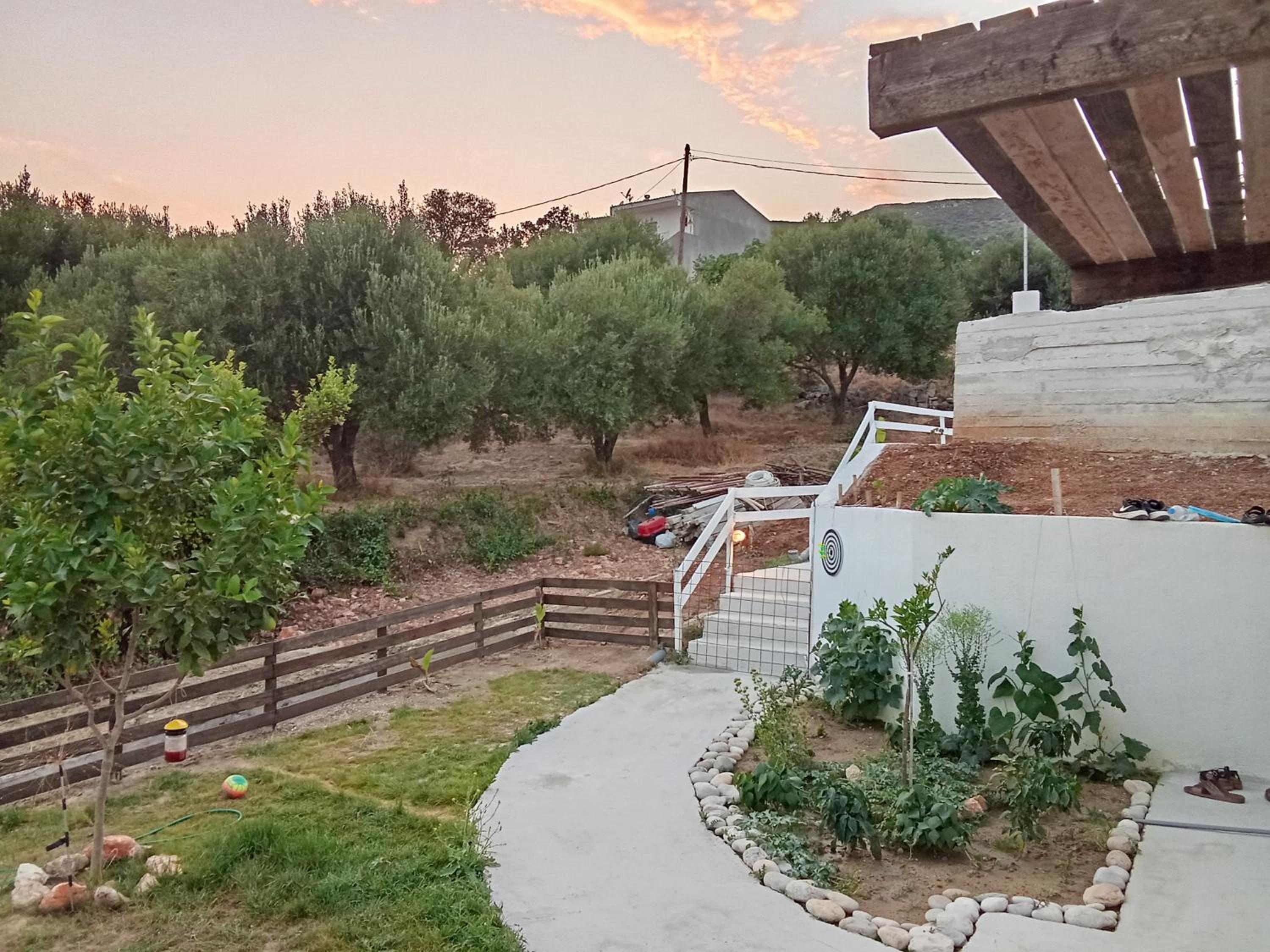Mediterranean Studio Ratzakli