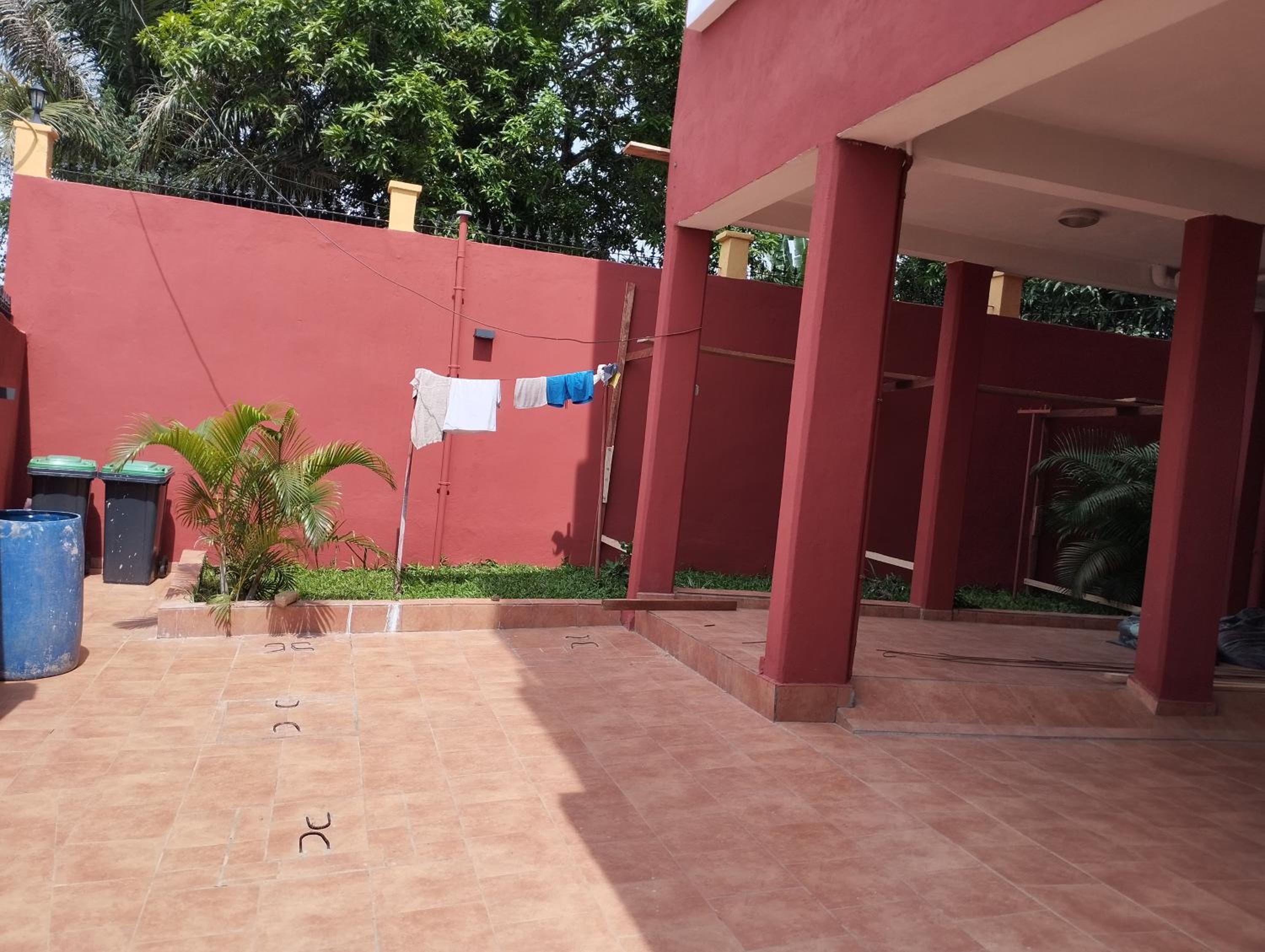 SAWA BANTÚ Home