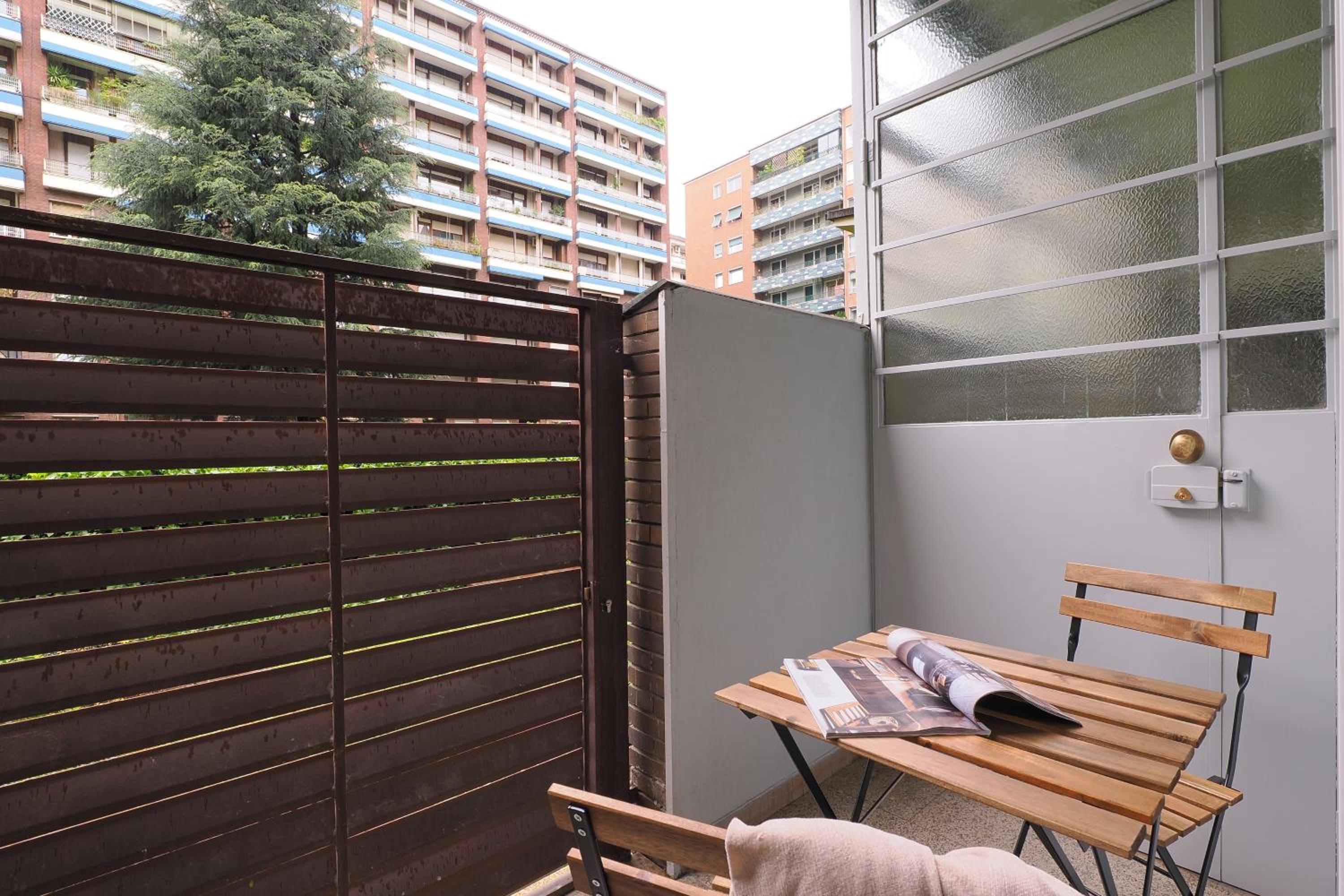 Contempora Apartments - lovely one-bedroom, Tonoli, CityLife