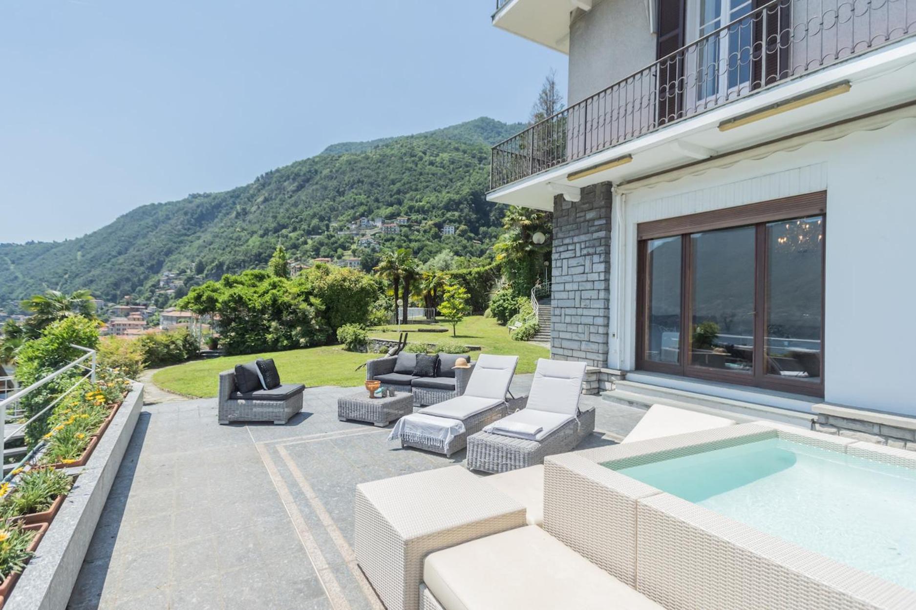 Villa Chiara Lake Como with private garden by Rent All Como photo 4