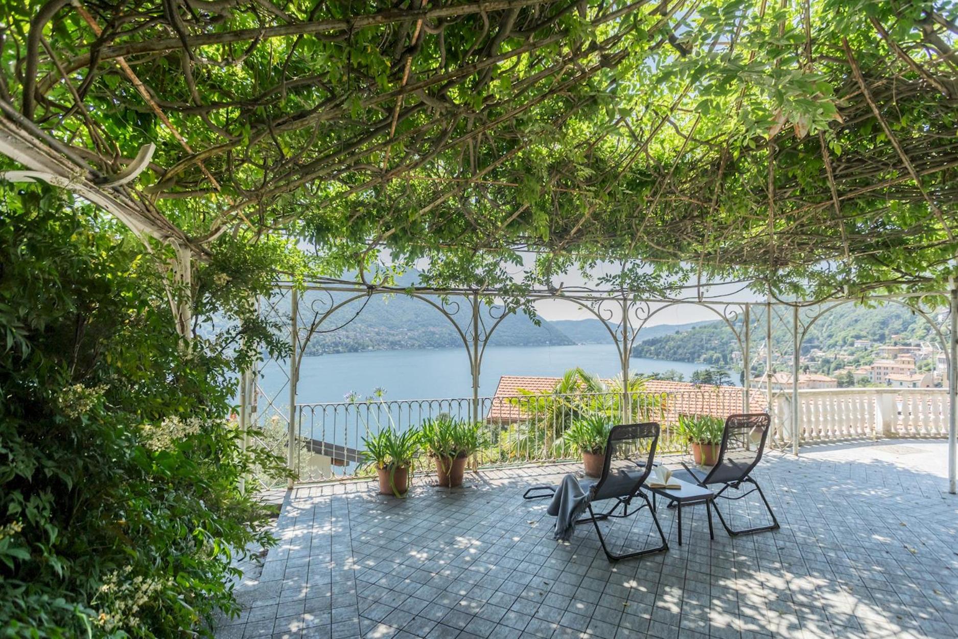 Villa Chiara Lake Como with private garden by Rent All Como photo 2
