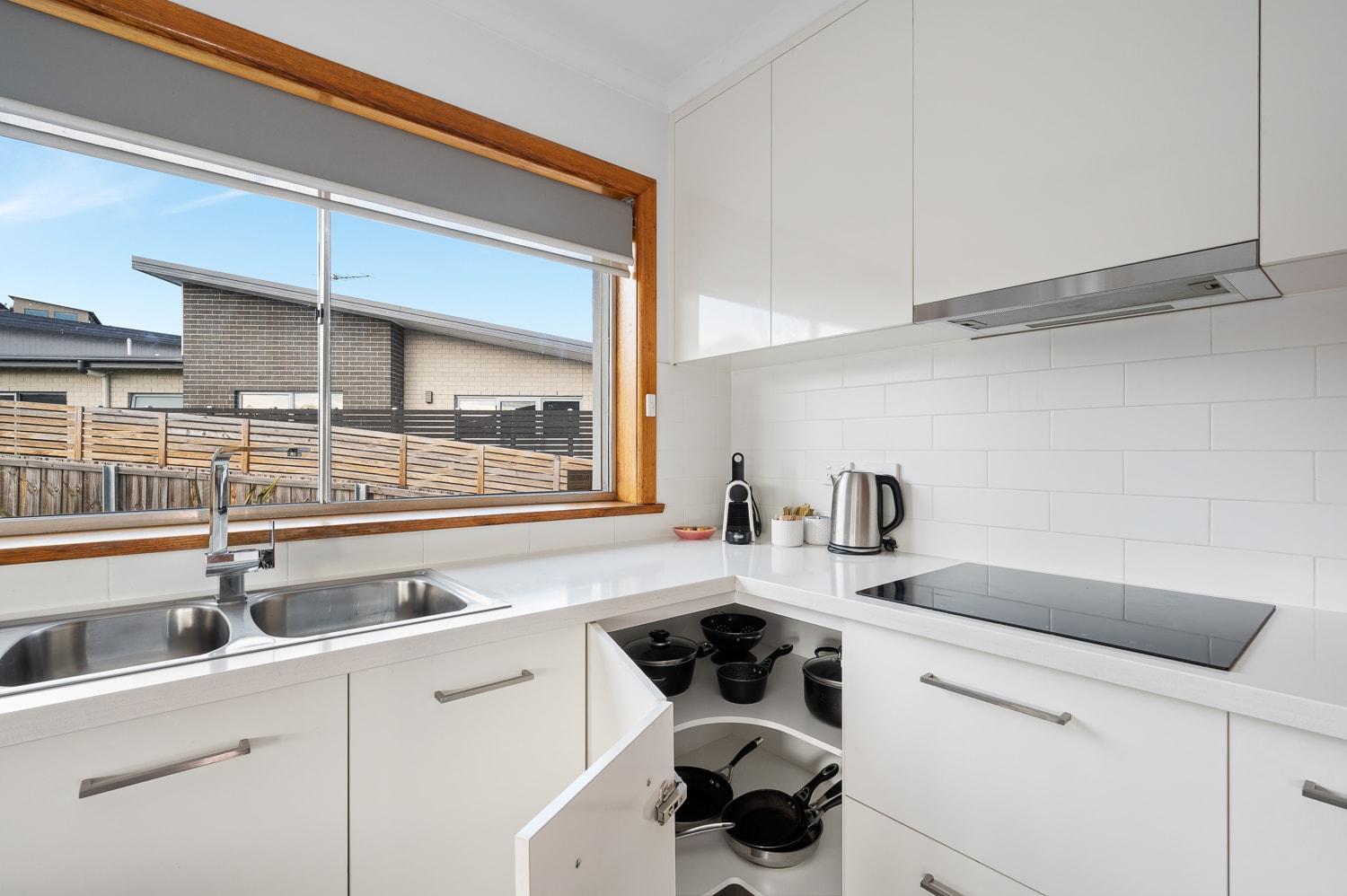 Residence at 165 Great for large groups Sleeps 11
