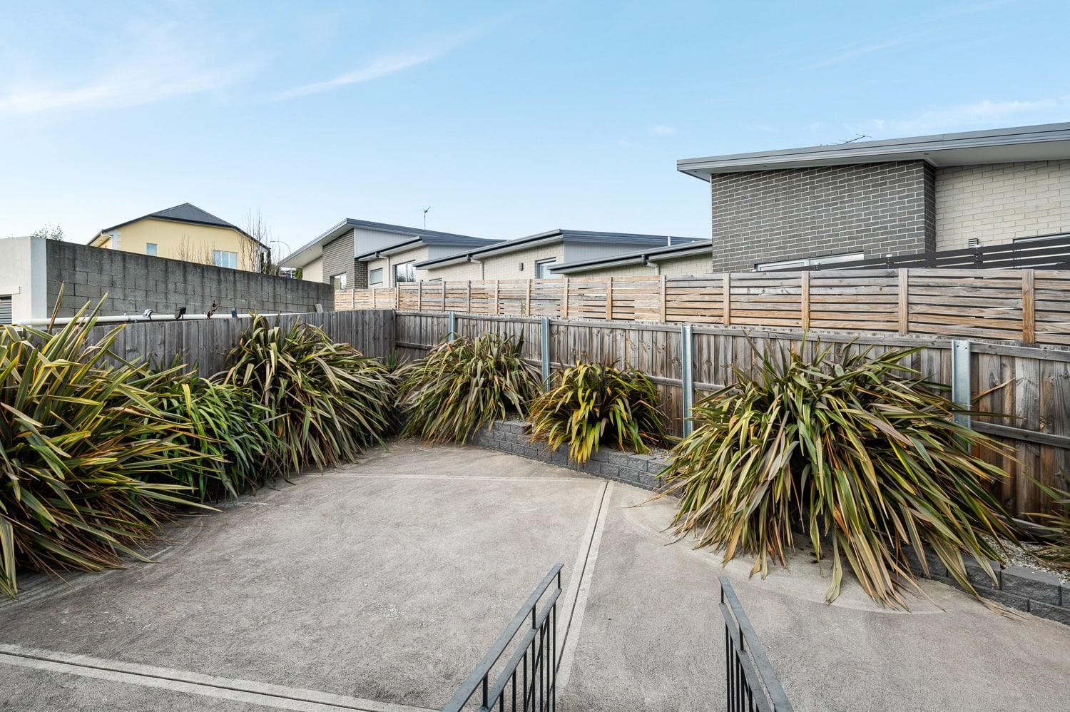 Residence at 165 Great for large groups Sleeps 11