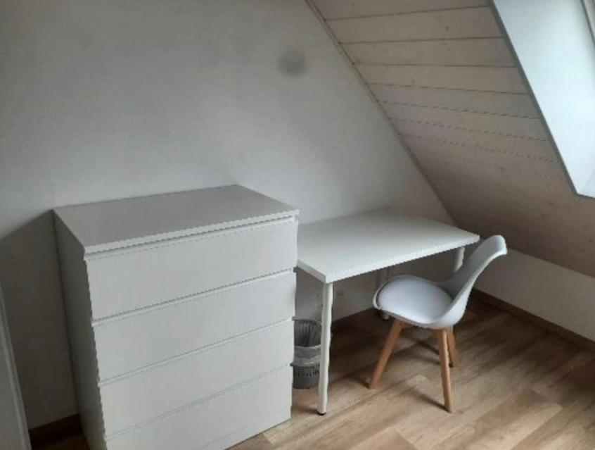 Rent A Room Demoret