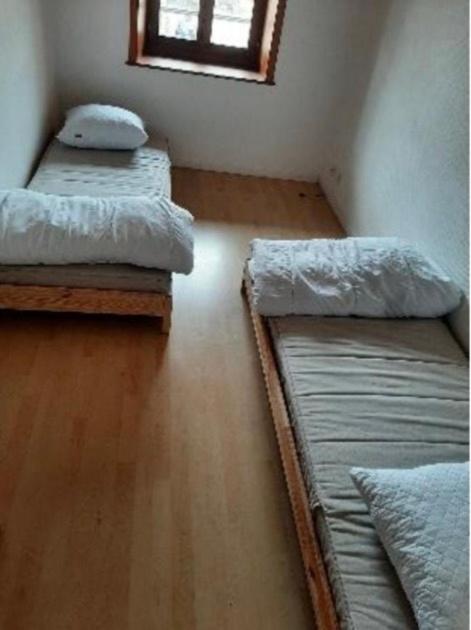 Rent A Room Demoret
