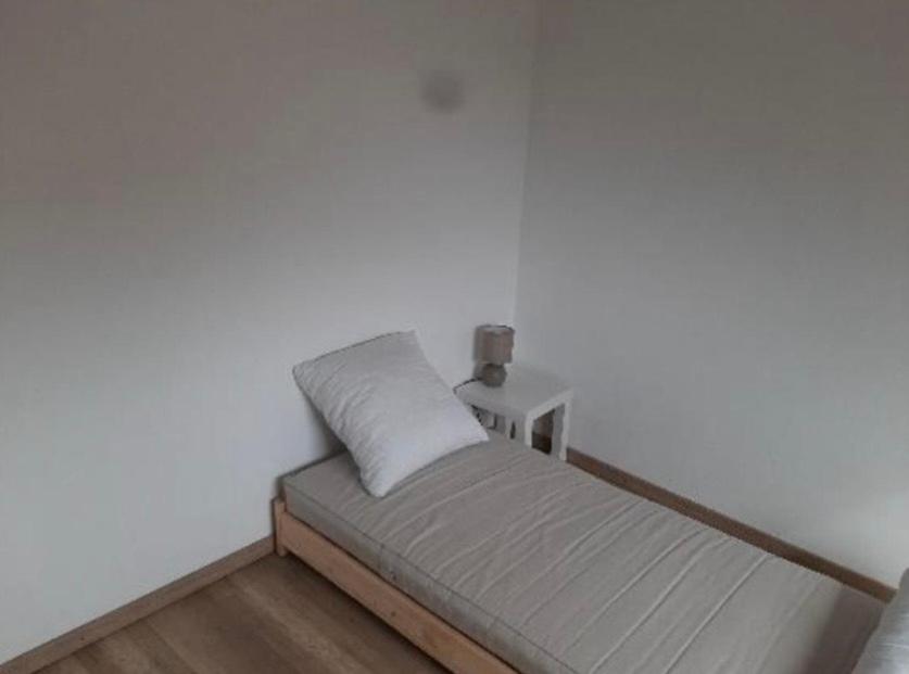Rent A Room Demoret