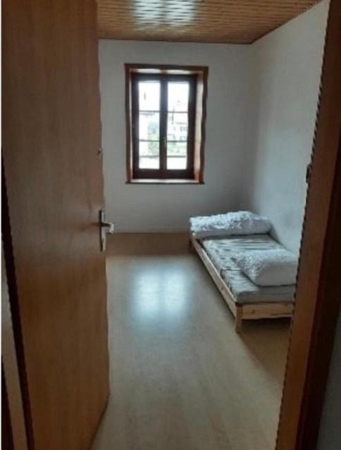 Rent A Room Demoret