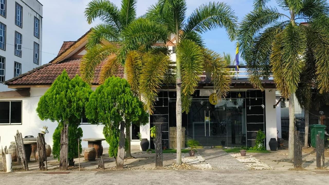 Kuu Inn Motel view 2