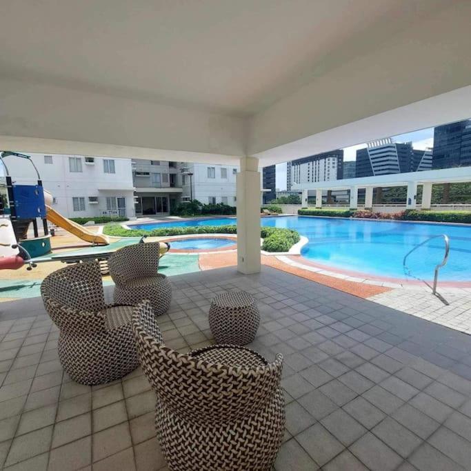 One Bedroom Unit Avida Tower 2, Cebu IT Park view 4