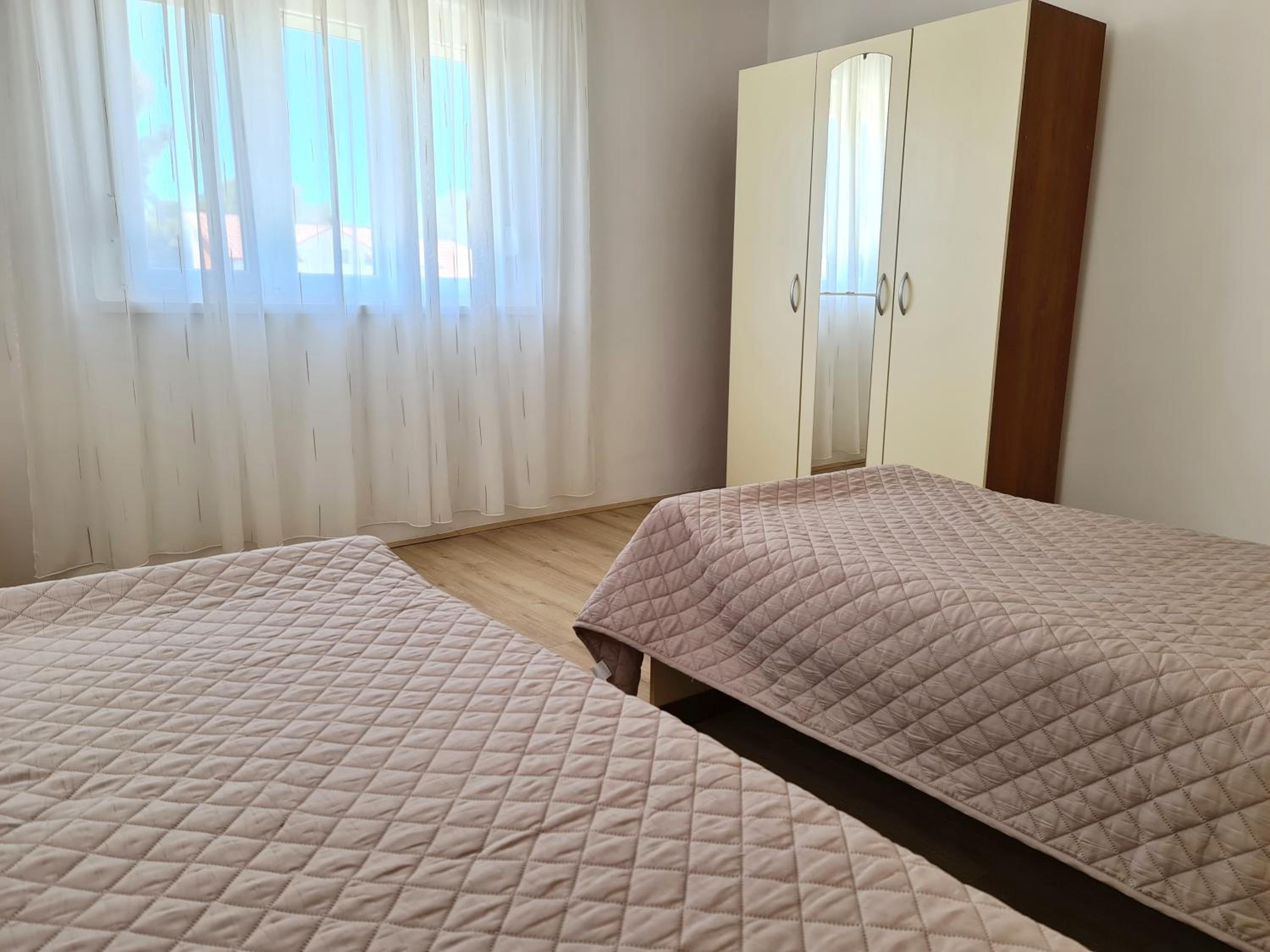 Apartment Ćelić with Terrace view 4