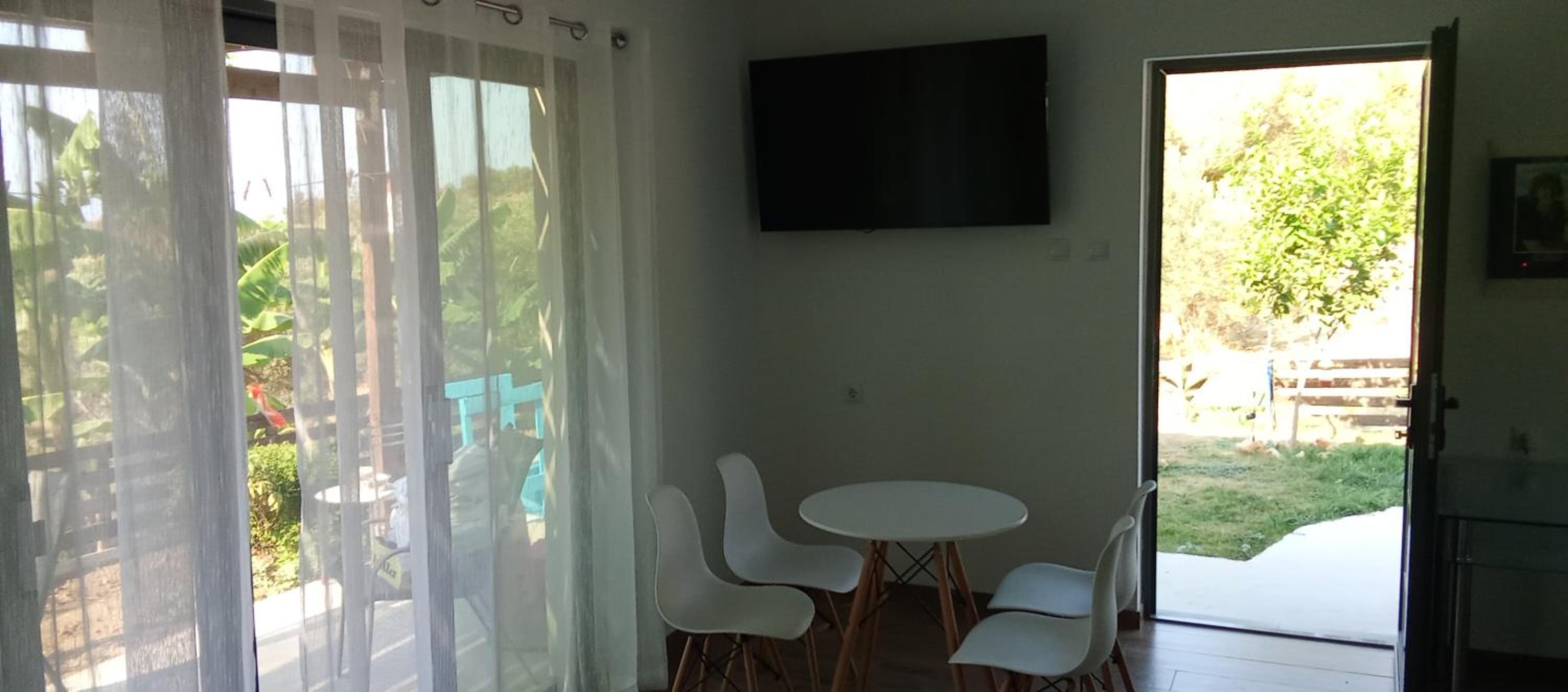 Mediterranean Studio Ratzakli