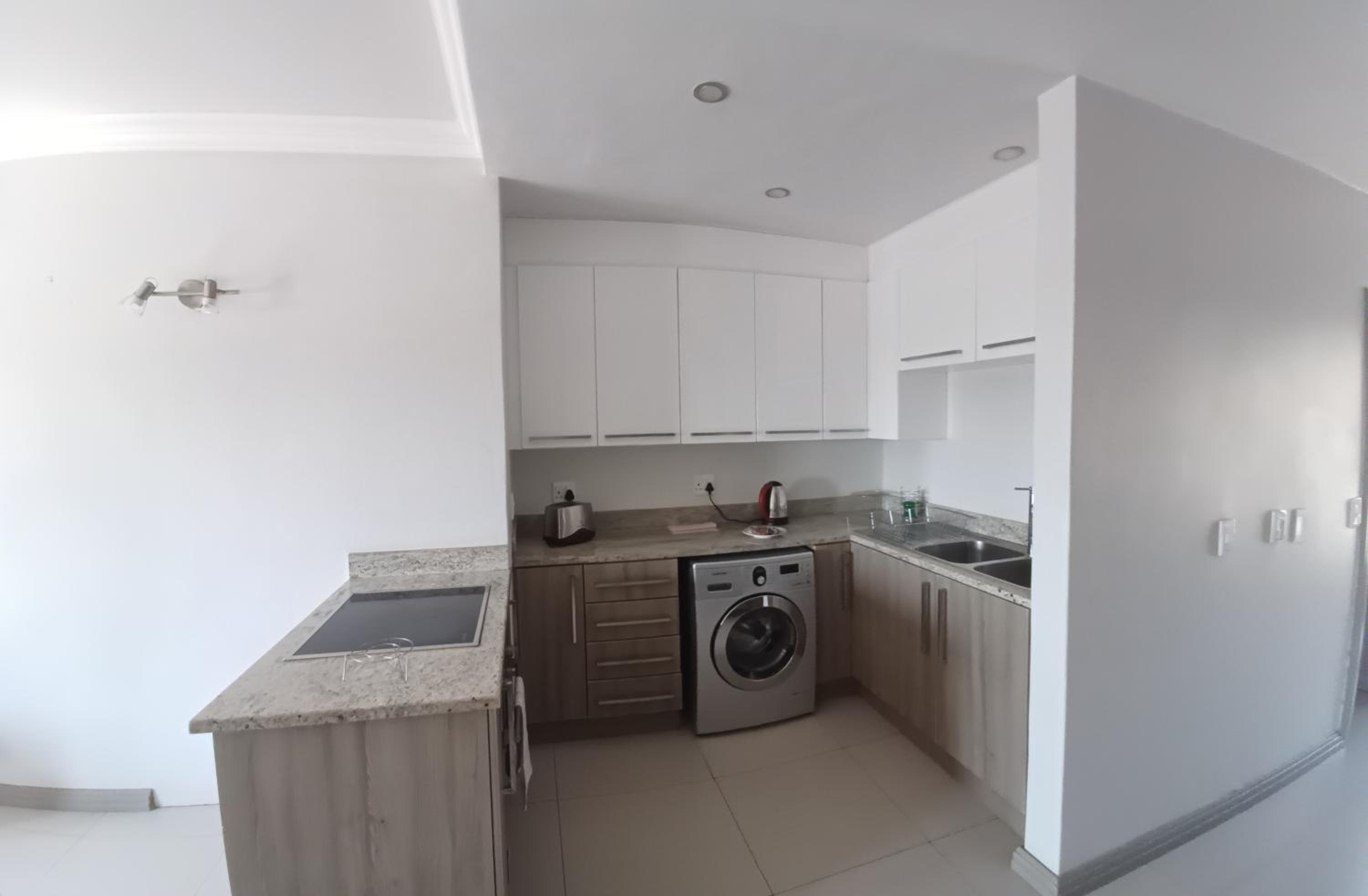 Mount Royal 43 Large 1 bed apartment