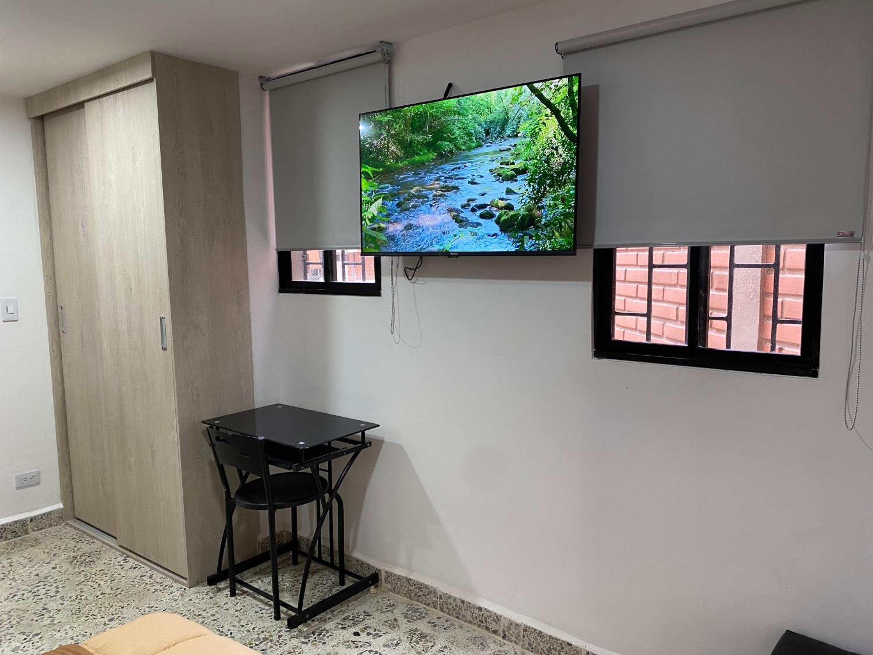 Loft & Parking El Poblado closest to you 102