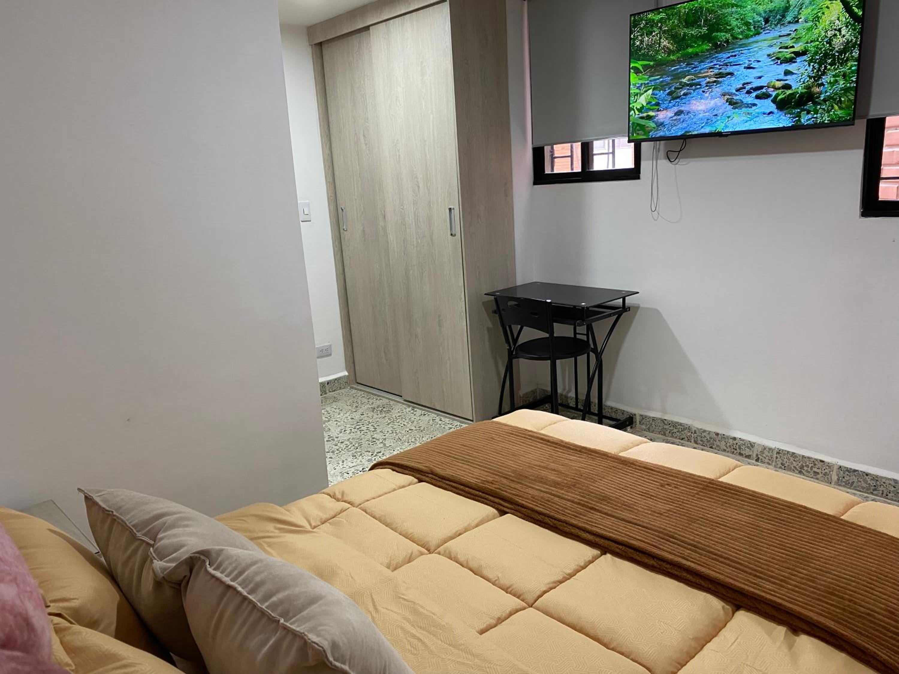 Loft & Parking El Poblado closest to you 102