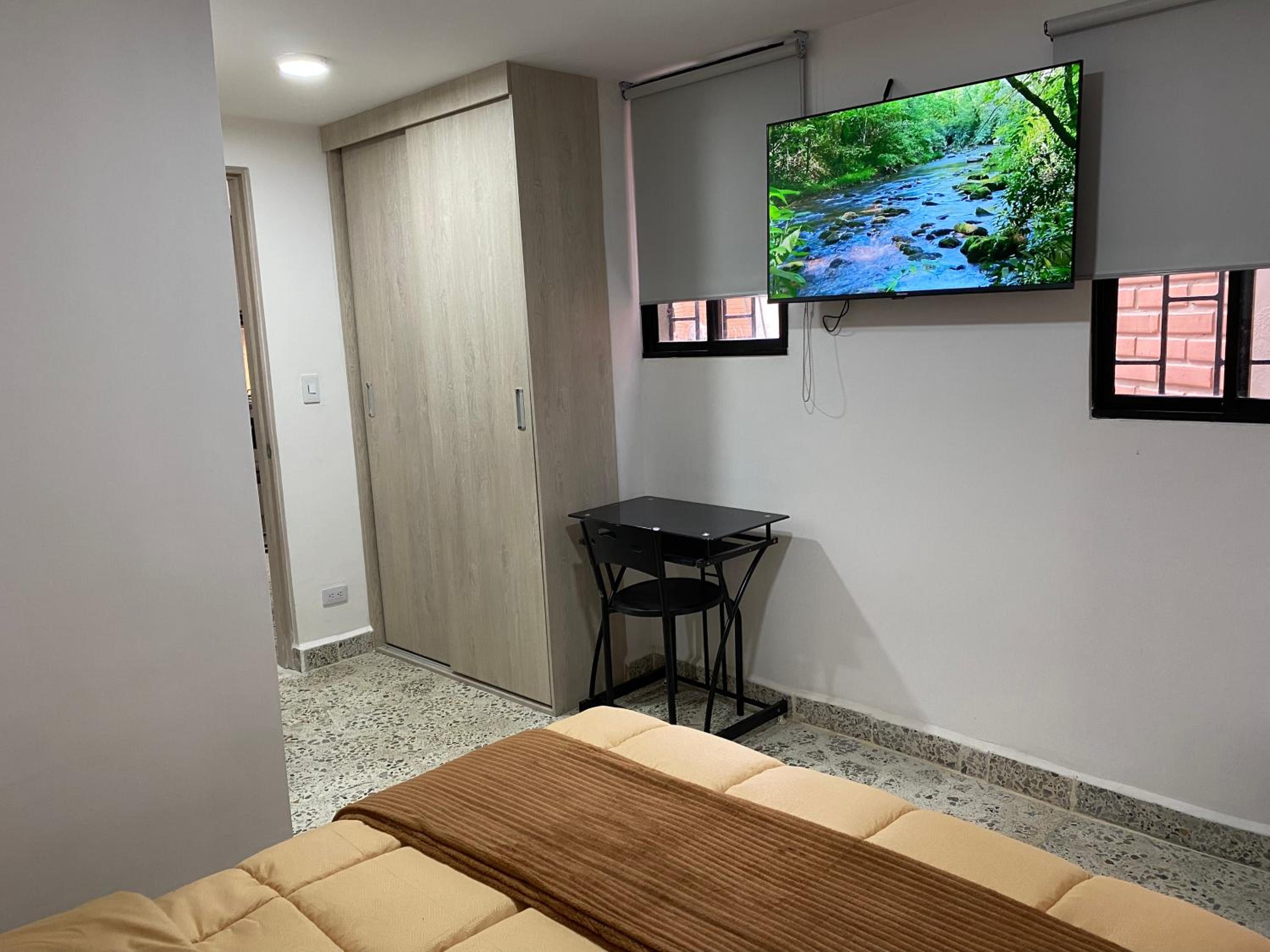 Loft & Parking El Poblado closest to you 102