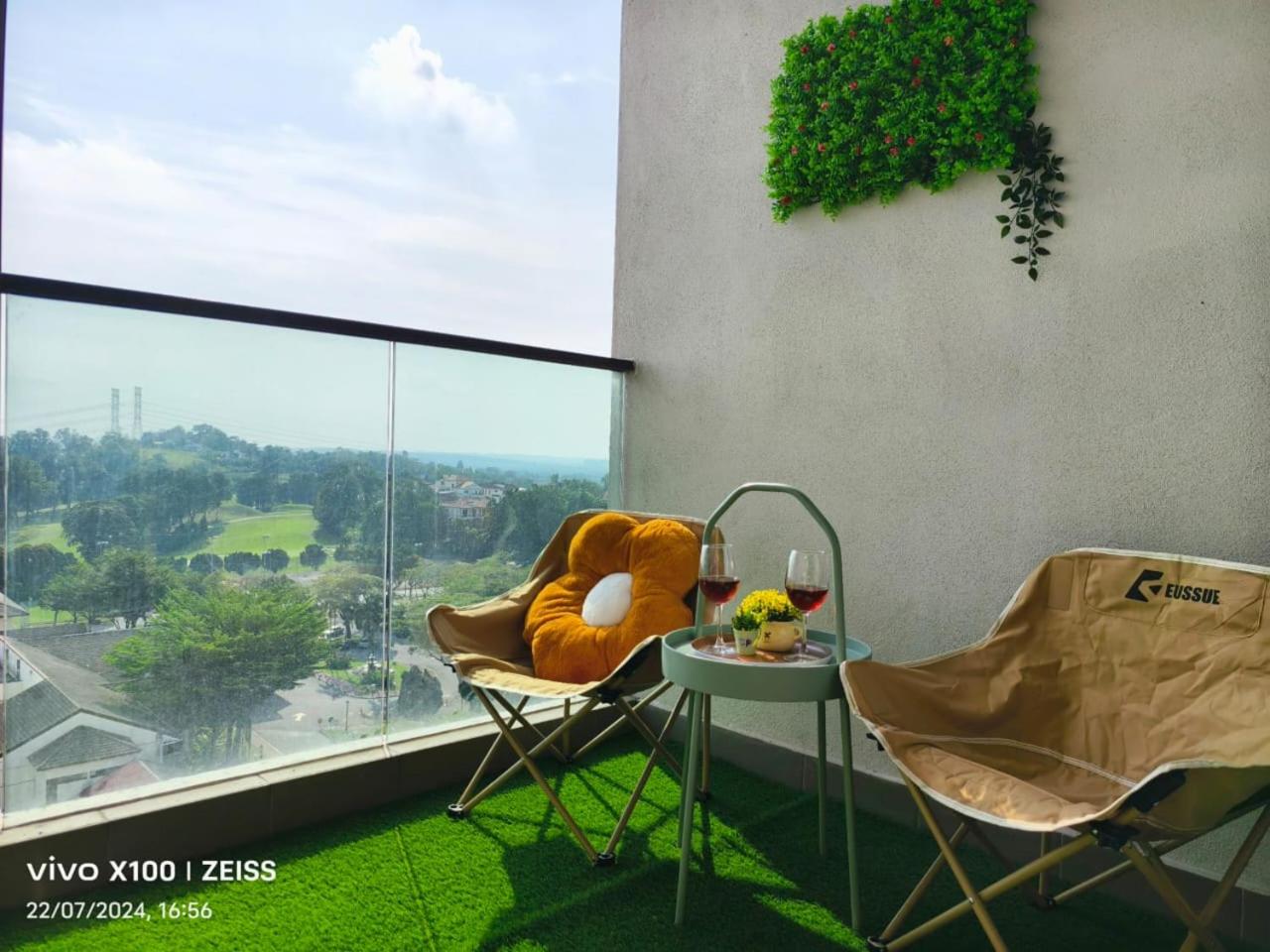 sp13a 55inch tv Netflix 6pax 2park kelab Rahman putra Sungai buloh, photo 25