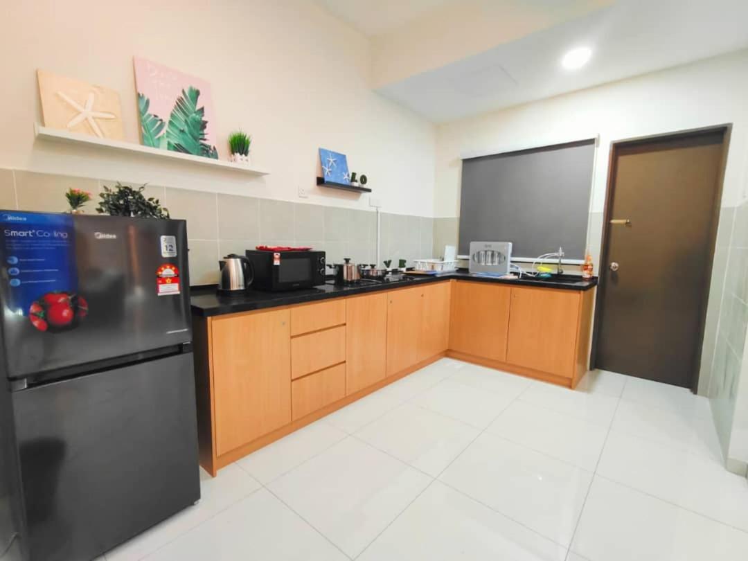 sp13a 55inch tv Netflix 6pax 2park kelab Rahman putra Sungai buloh, photo 15