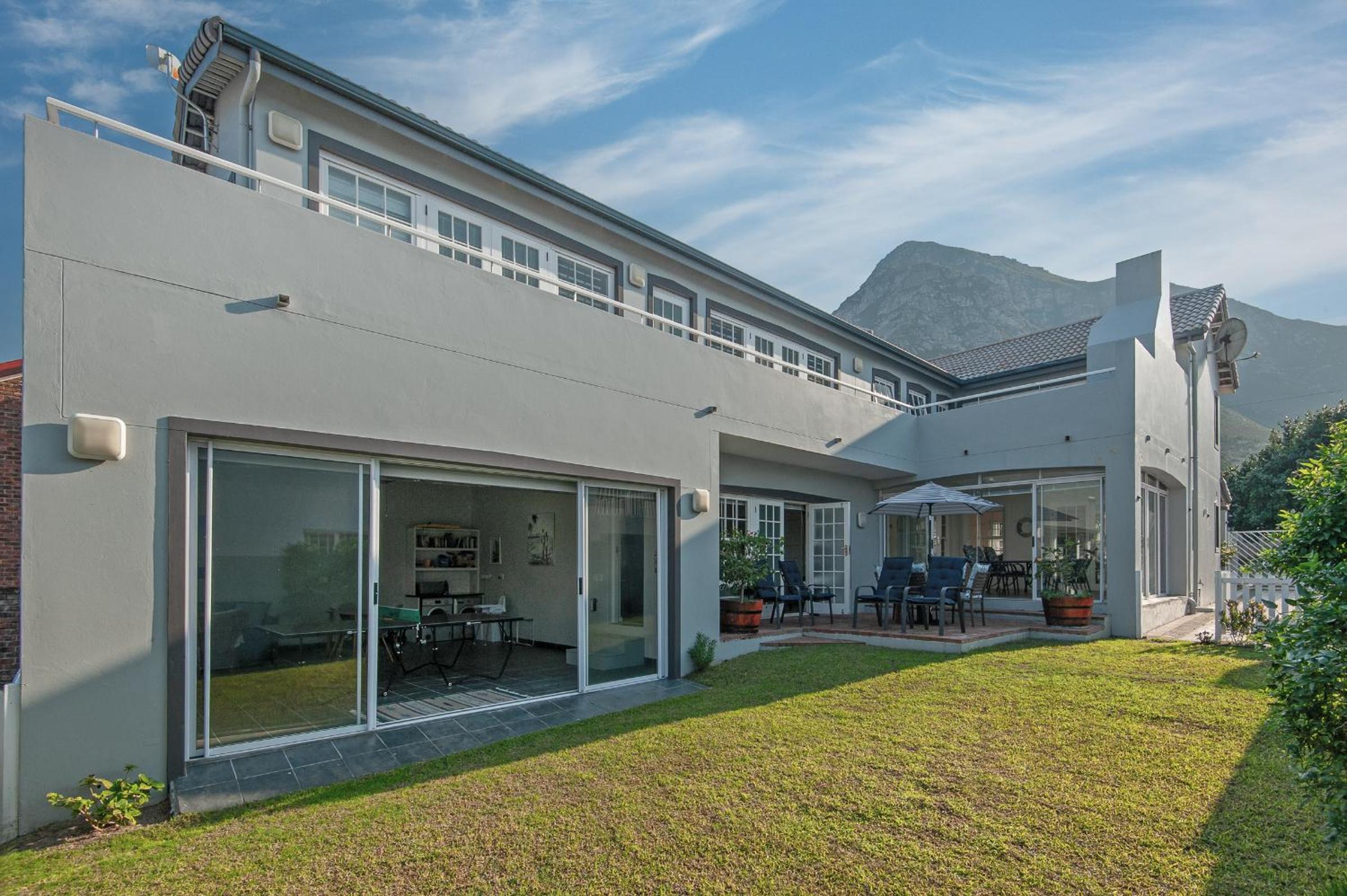 Mountain View by Top Destinations Rentals view 3