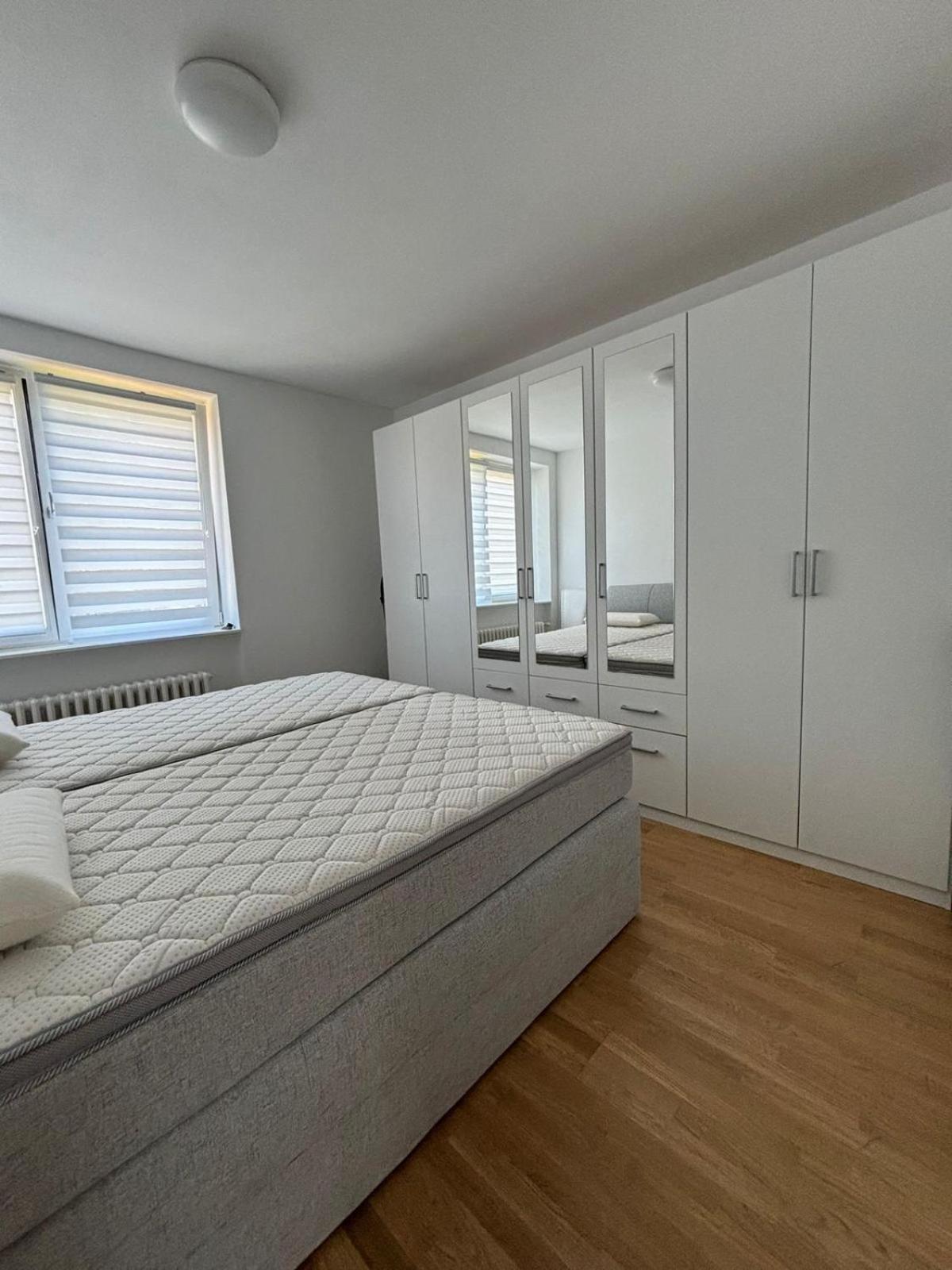 Zwei Zimmer Apartment