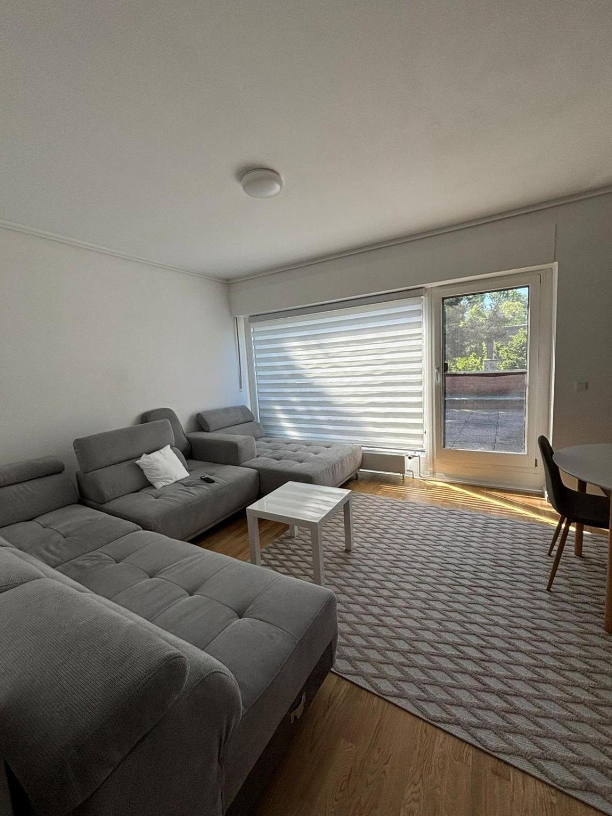 Zwei Zimmer Apartment