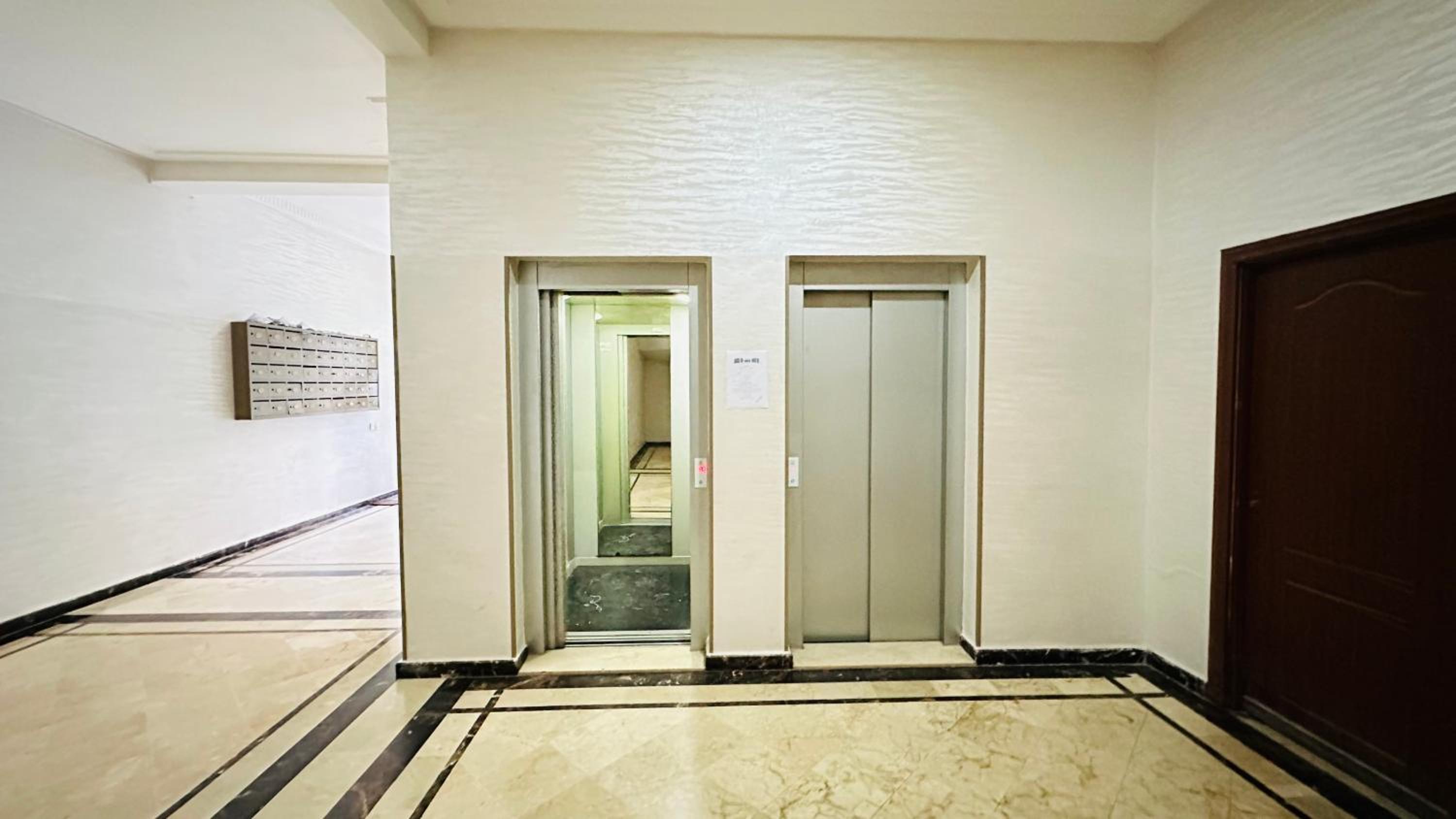 Appartement chic dans un complexe sécurisé à Malabata