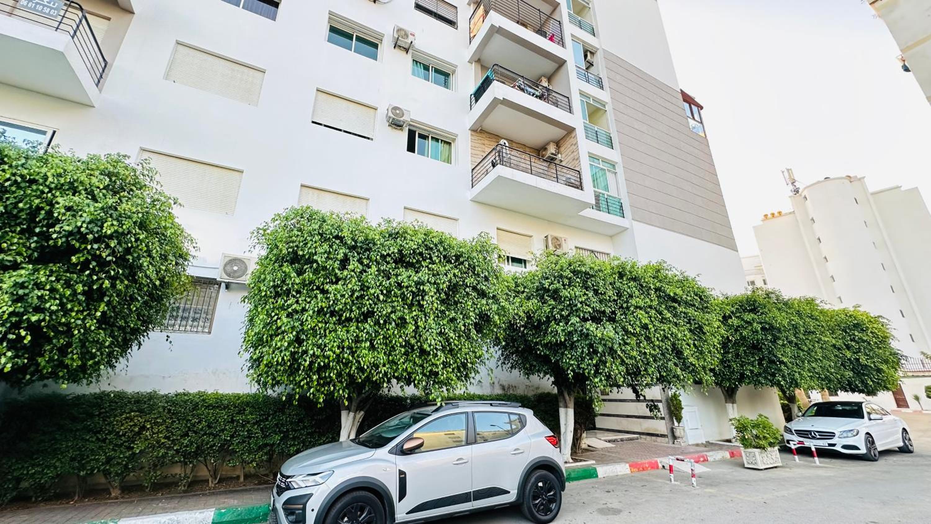 Appartement chic dans un complexe sécurisé à Malabata