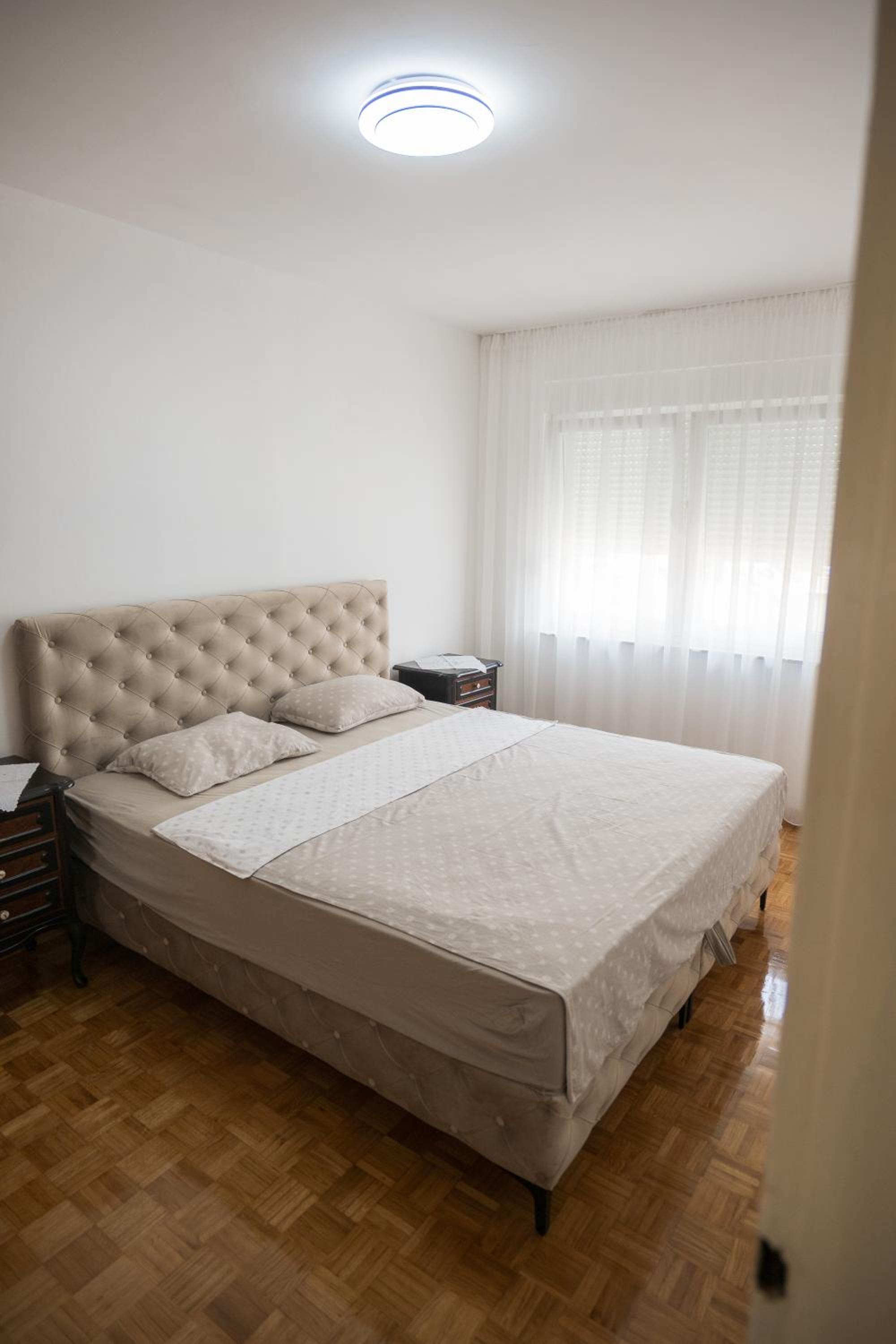 Apartman Naomi