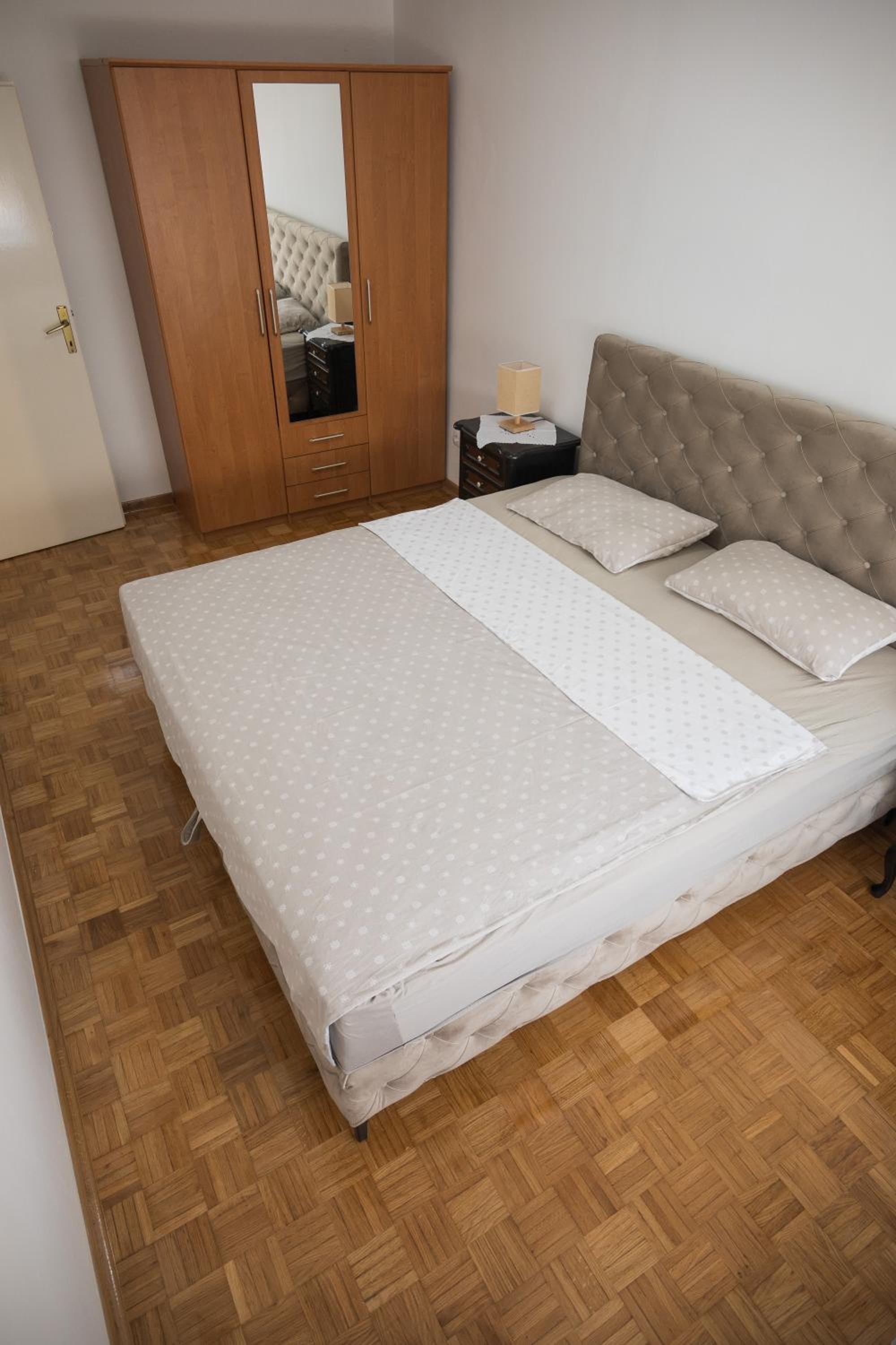 Apartman Naomi