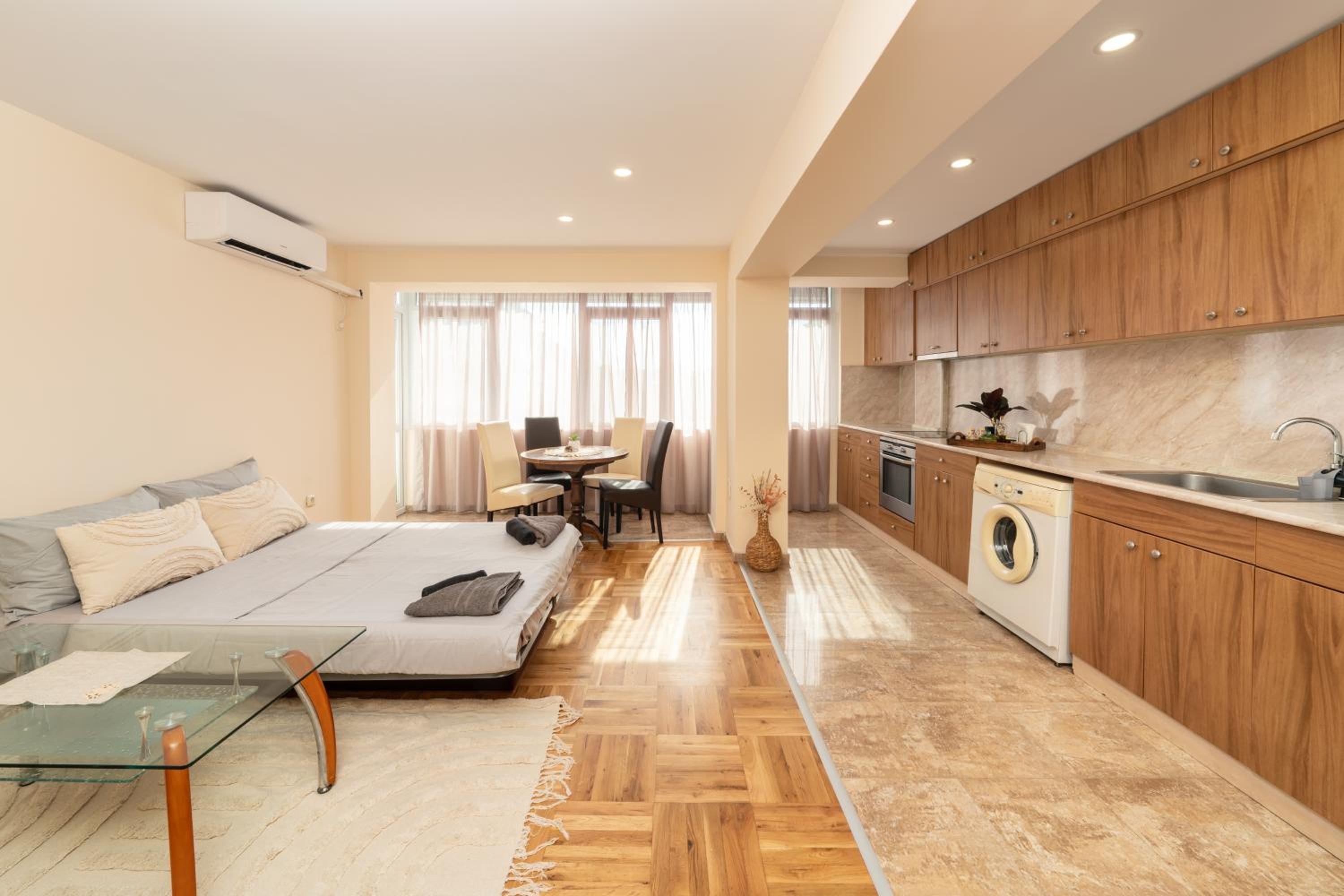 Boris Garden Comfort Suite