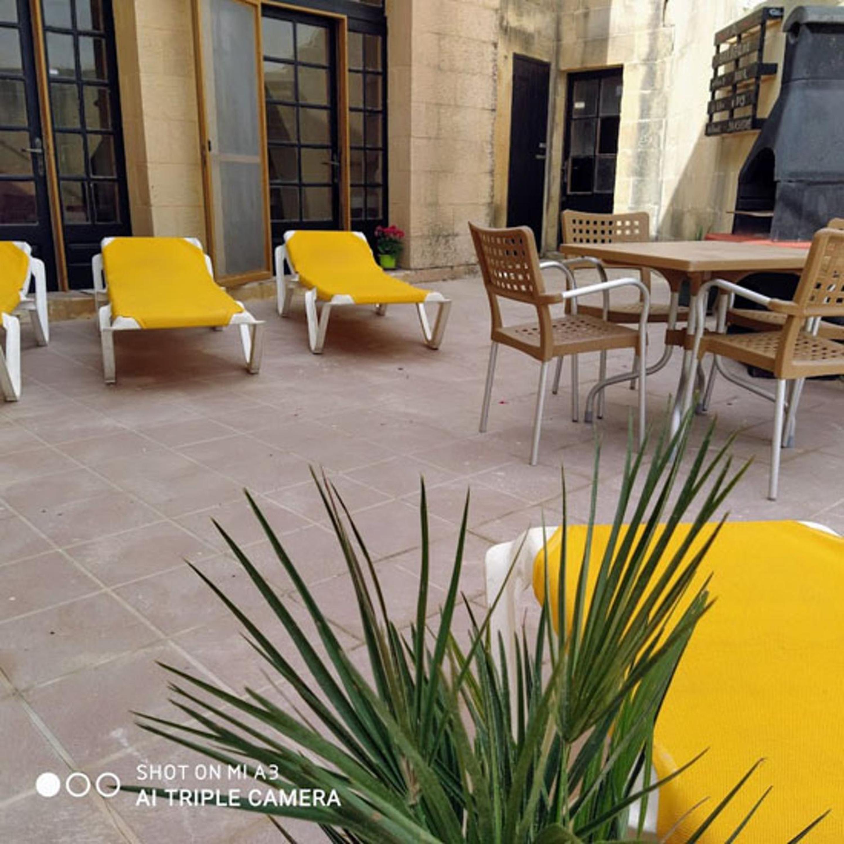 Elegant Villa in Iz Zebbug + Pool view 5