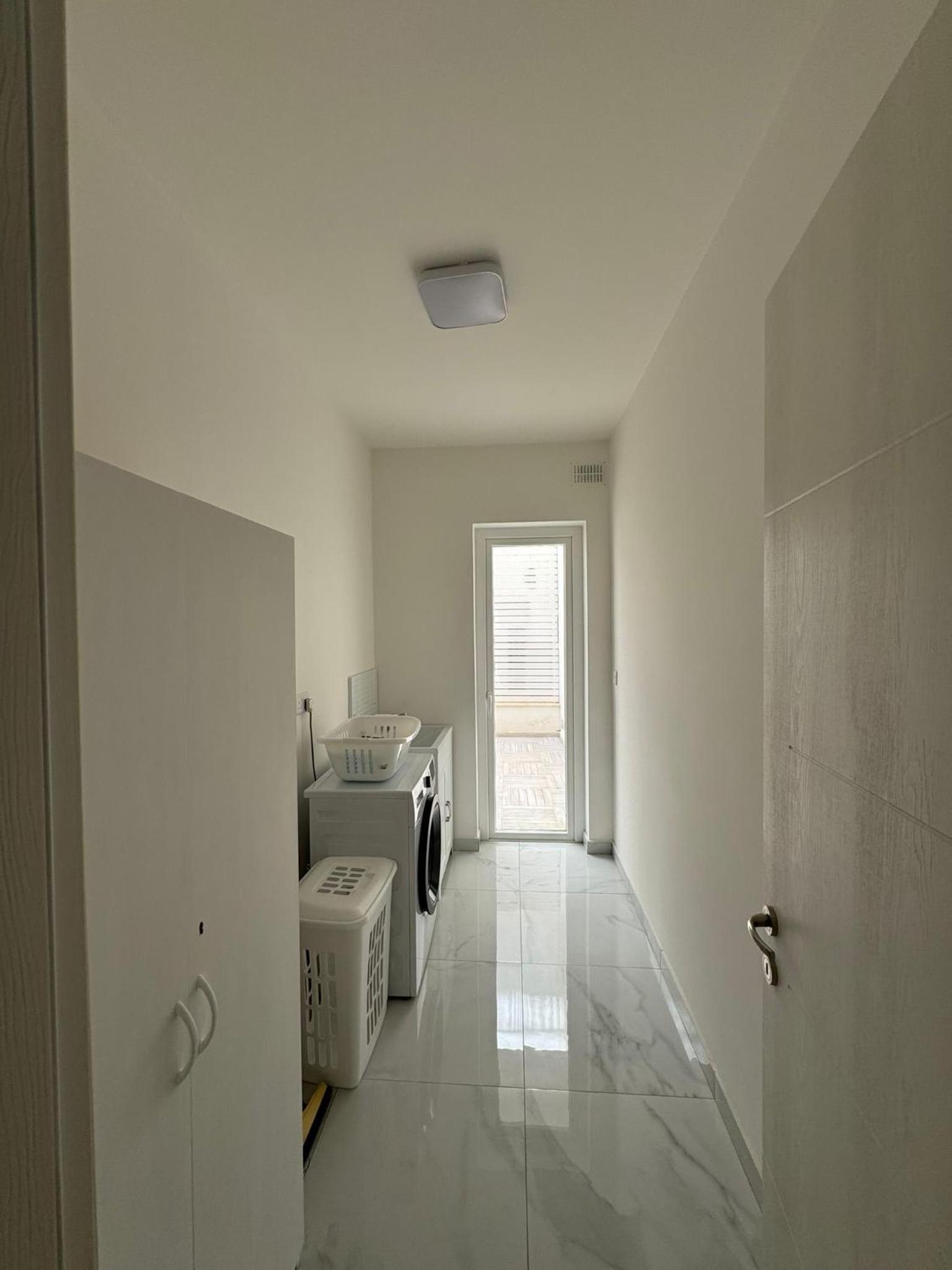 Shalom 3 bedroom Maisonette photo 5
