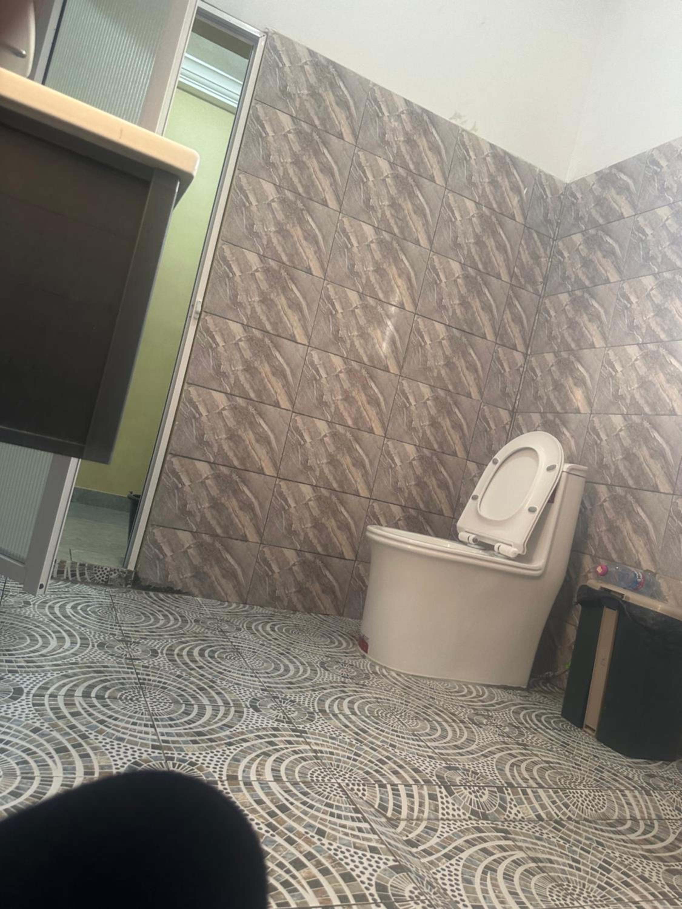 Avina specious room