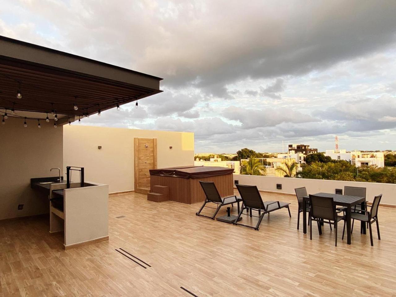 Playa del Carmen , Wave living Apartment view 4