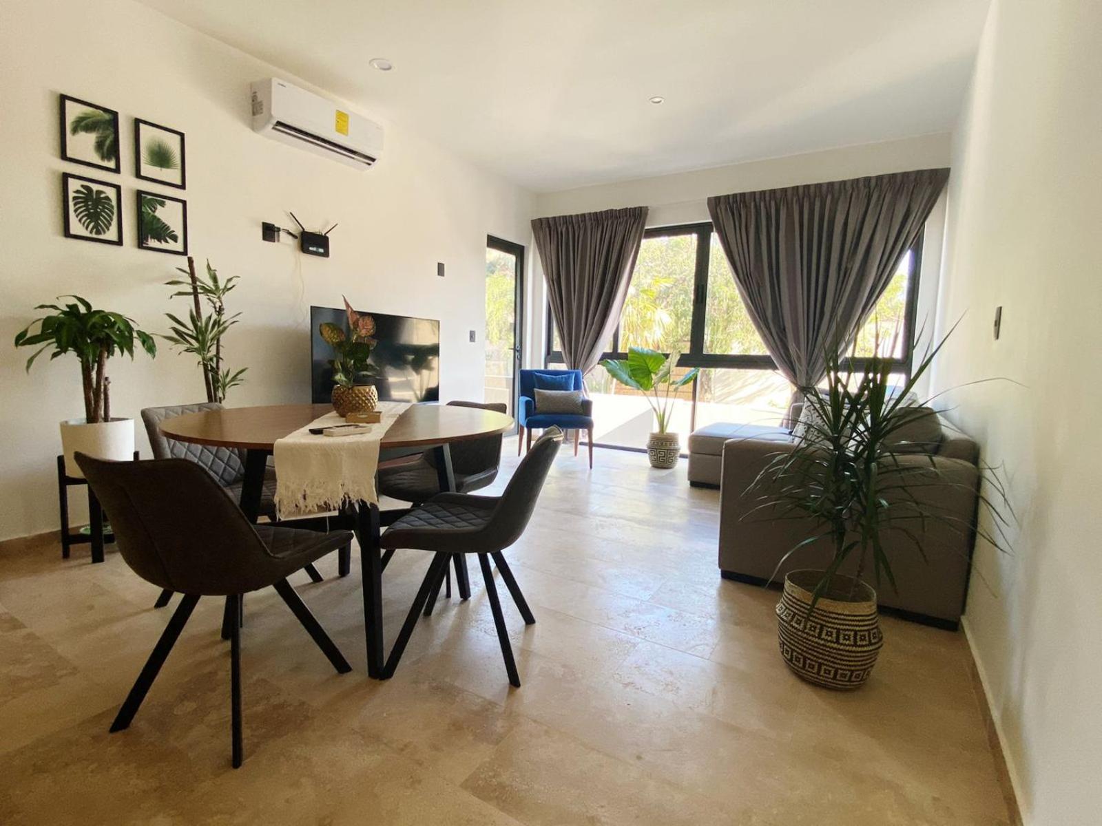 Playa del Carmen , Wave living Apartment view 5