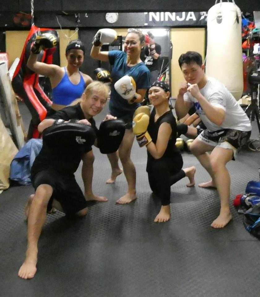 Muya Thai hostel Tokyo train camp