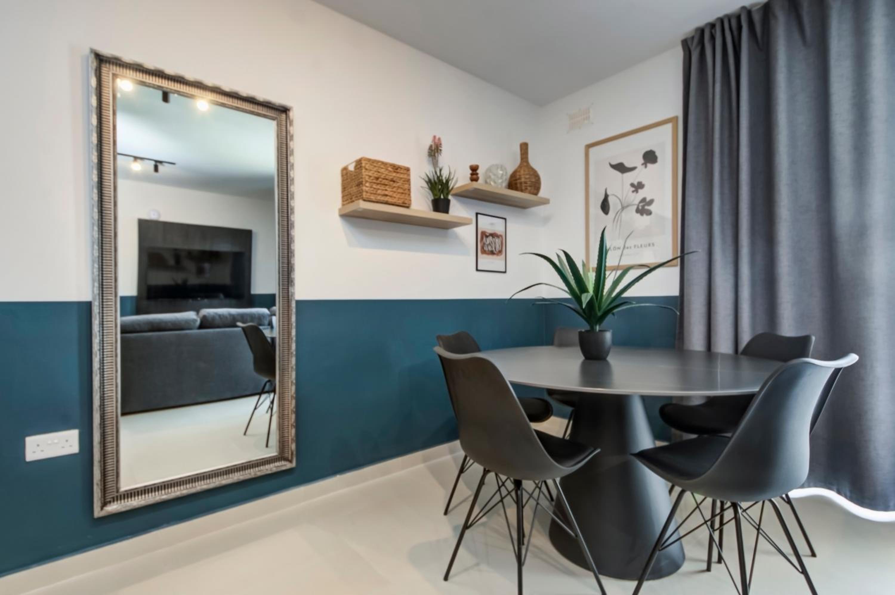 Urban Square Elite Residences by 360 Estates view 4