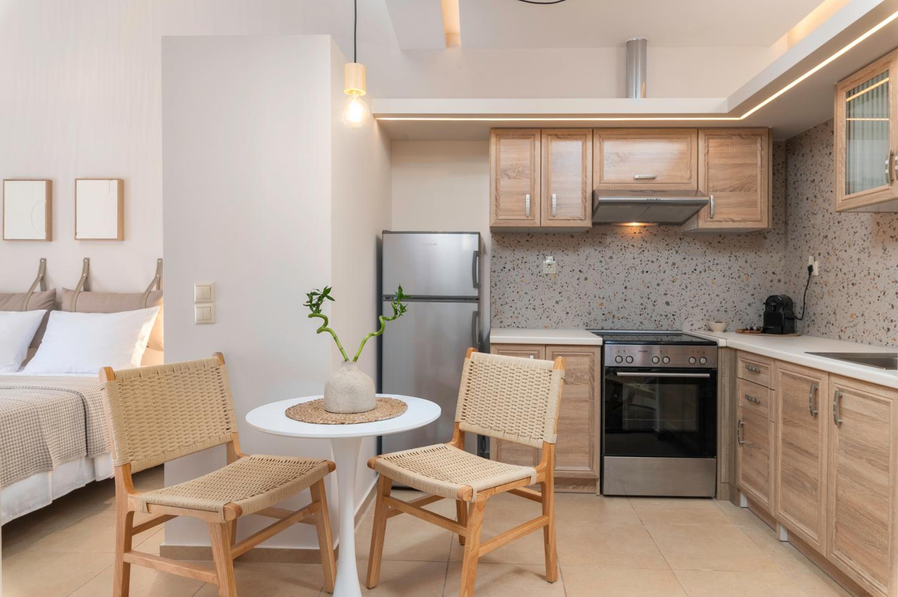 Tzami Old Town Apartment photo 3