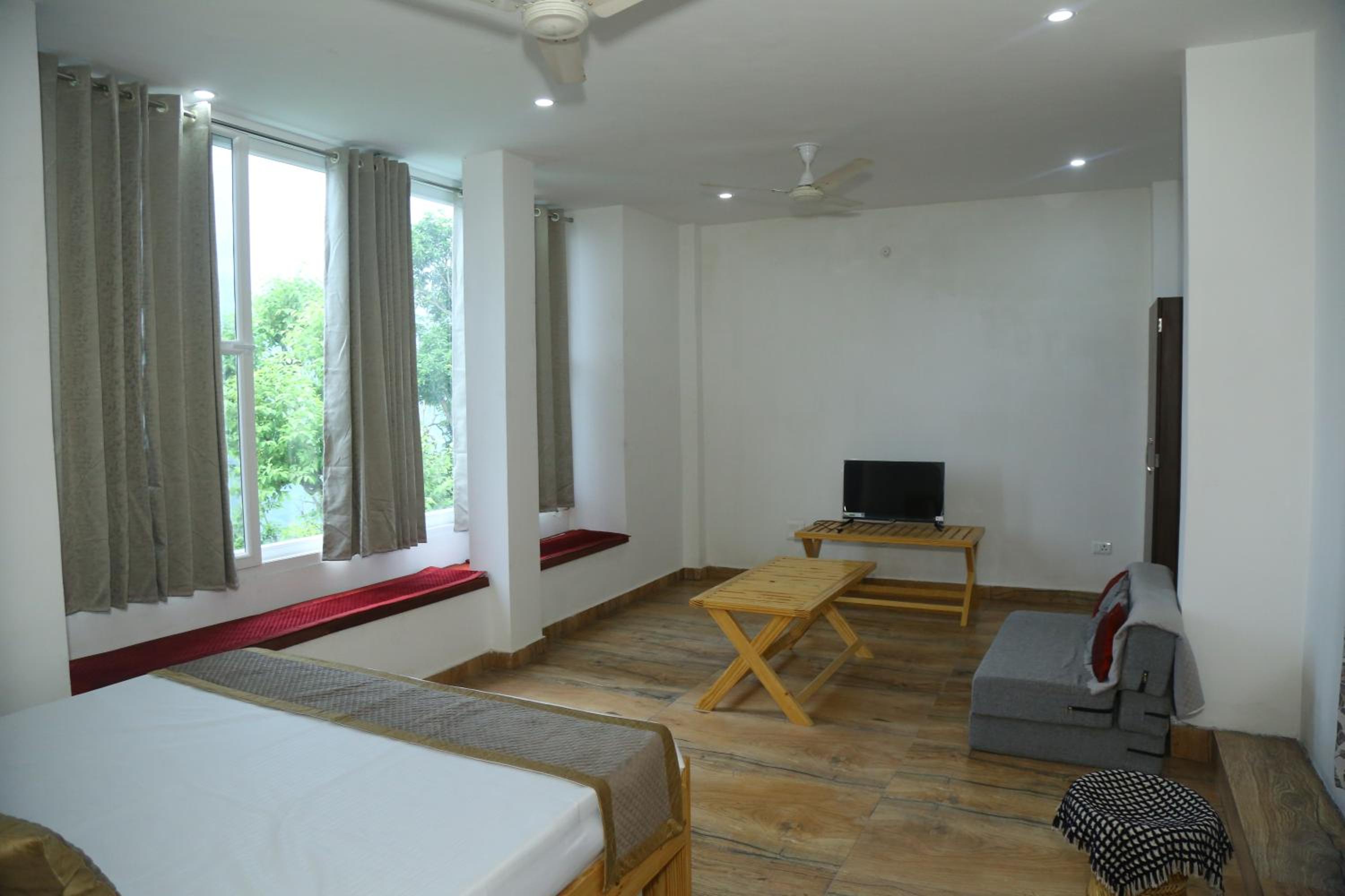 Photo 7