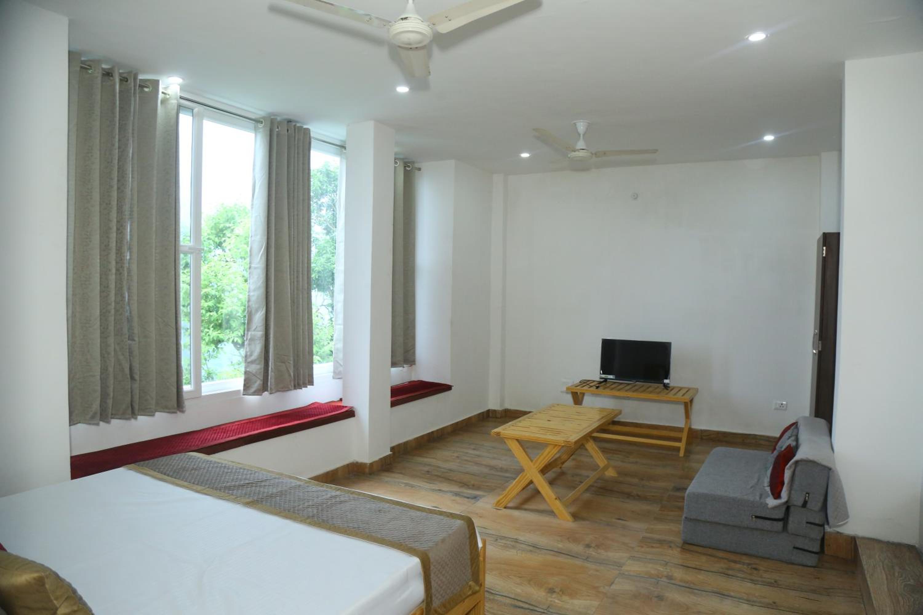 Photo 16