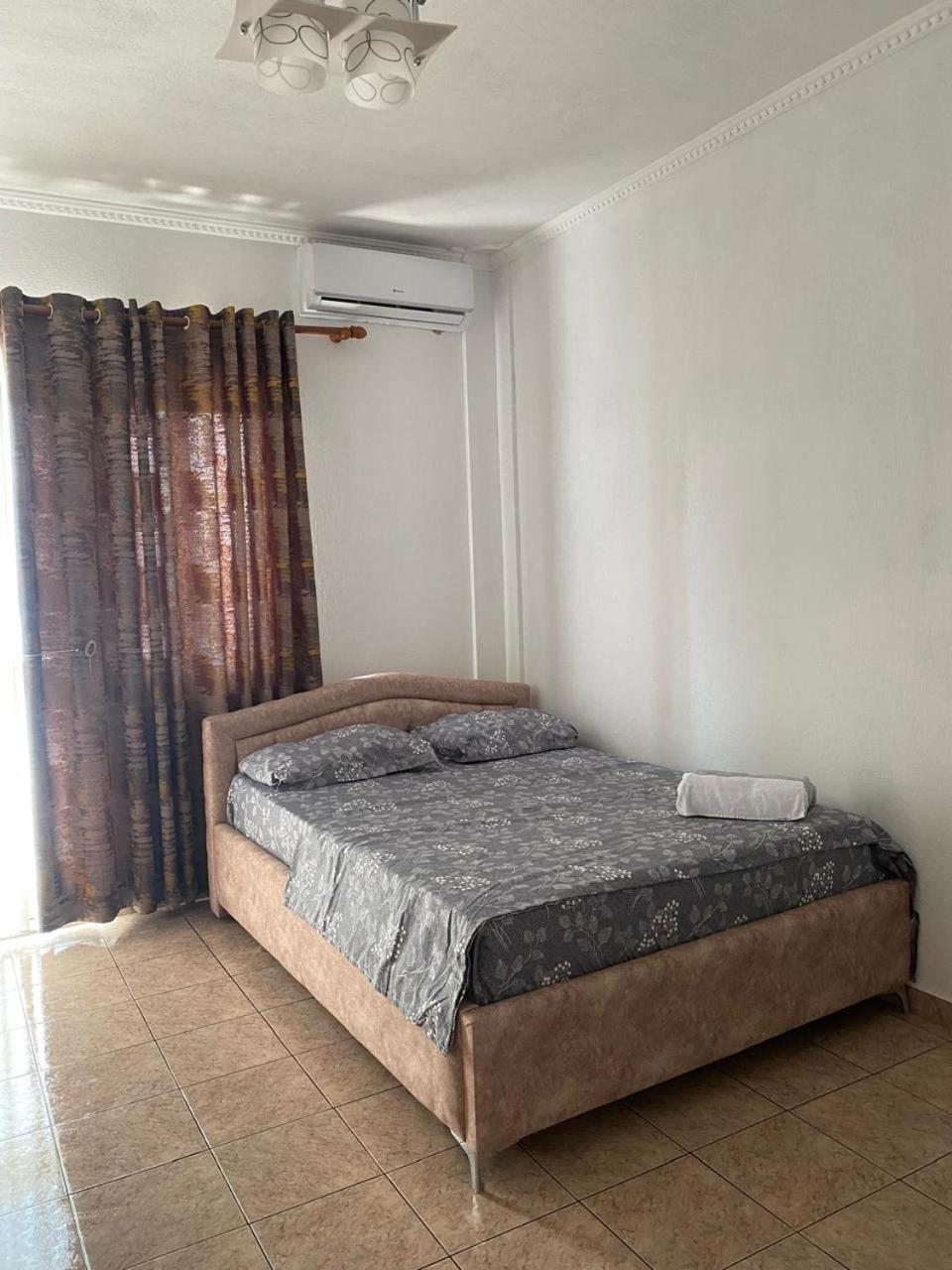 Ajsi Apartments