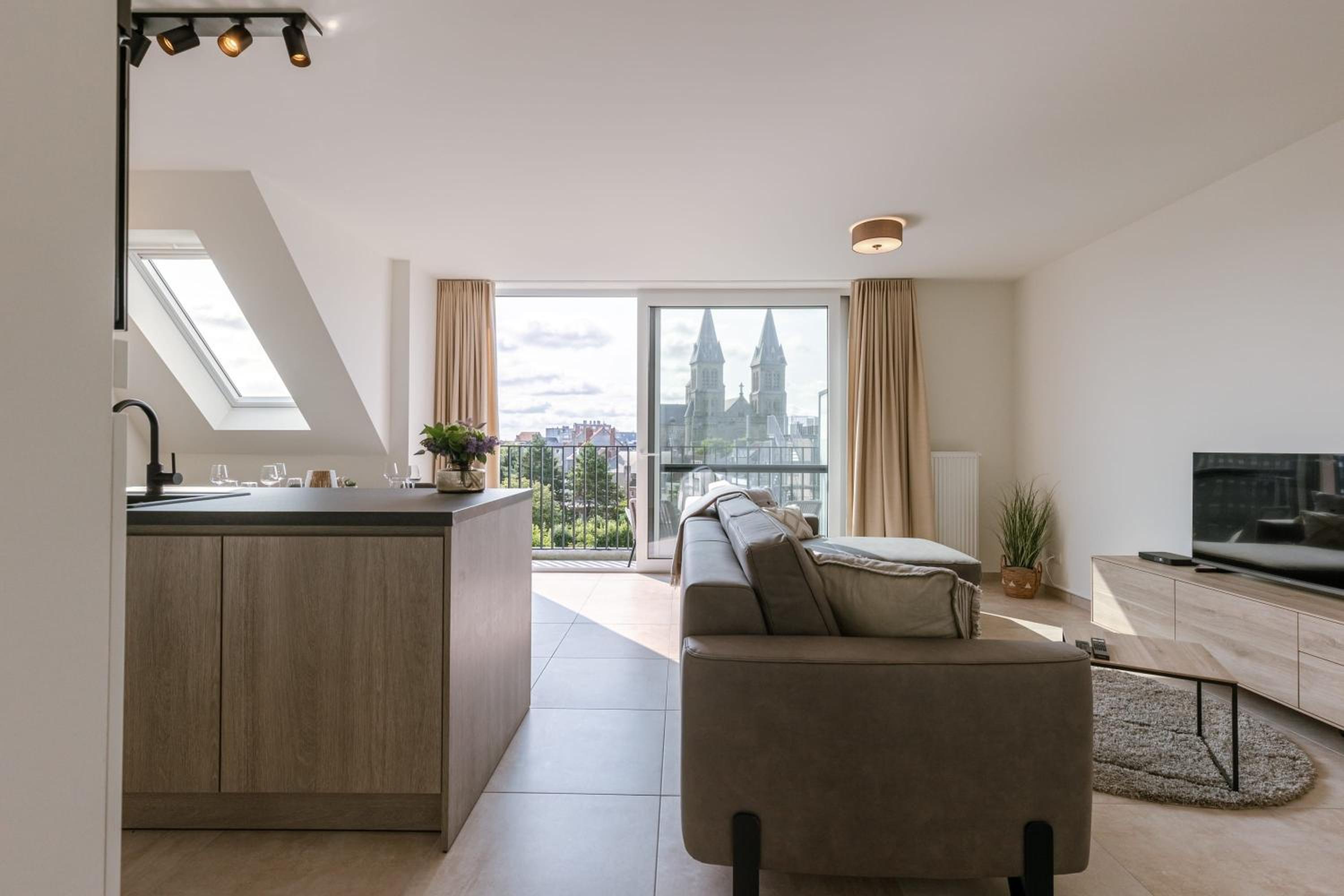 Spacious high-quality duplex apartment in Ostend