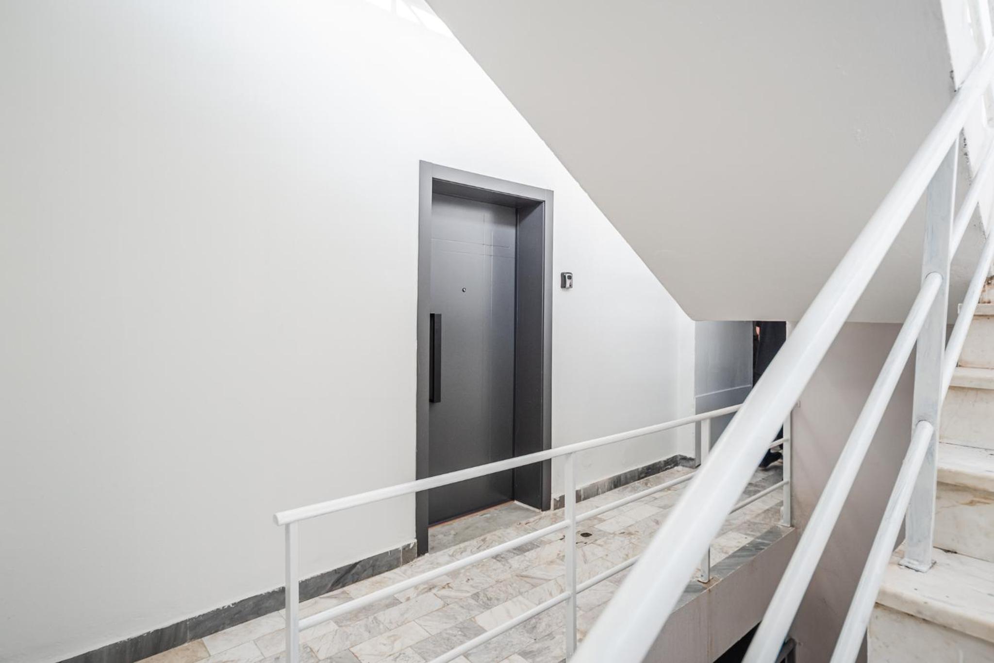 8th Floor Apartments, Golem