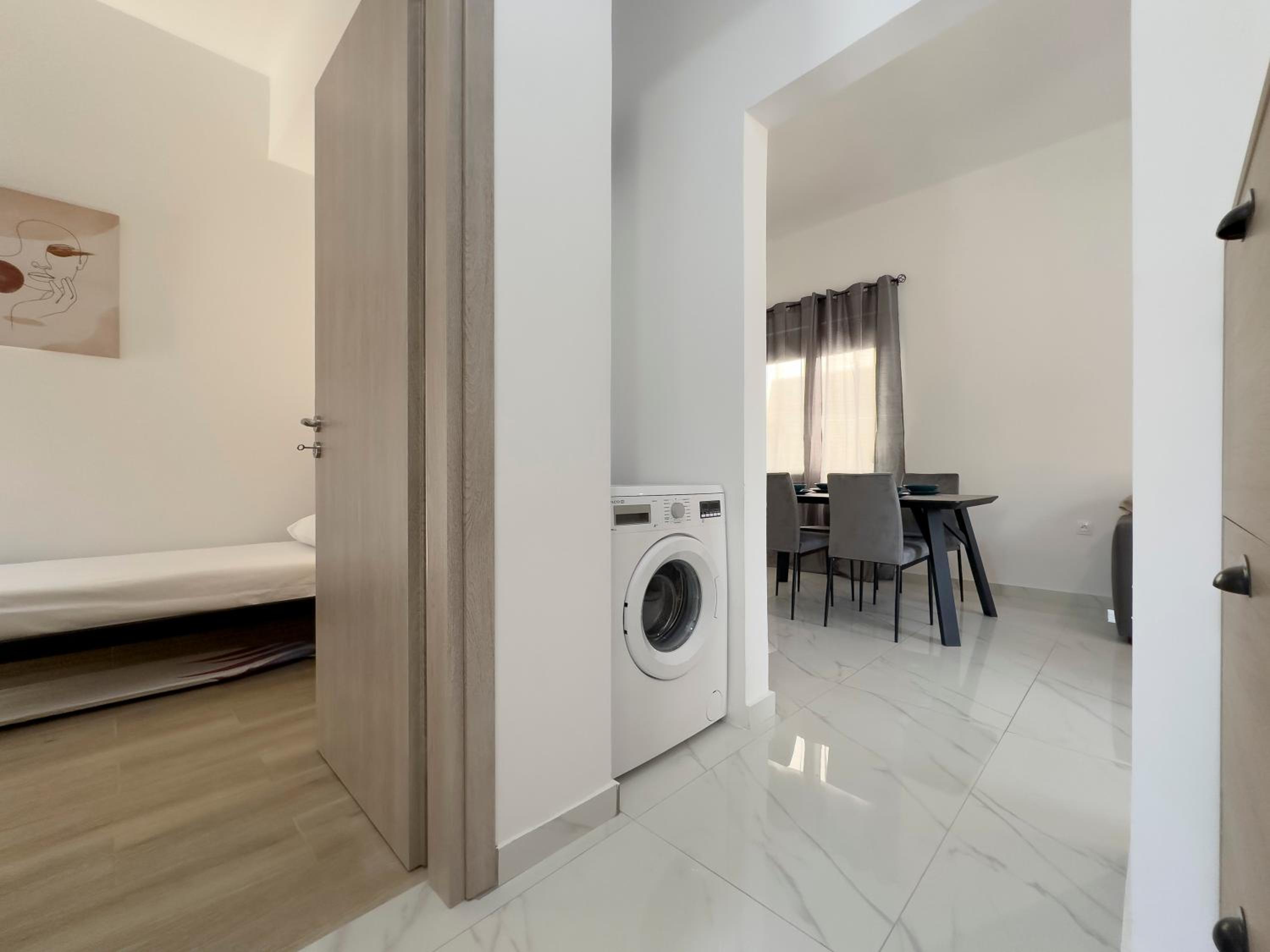 Monterey I1 54 sqm cozy apt in Paleo Faliro