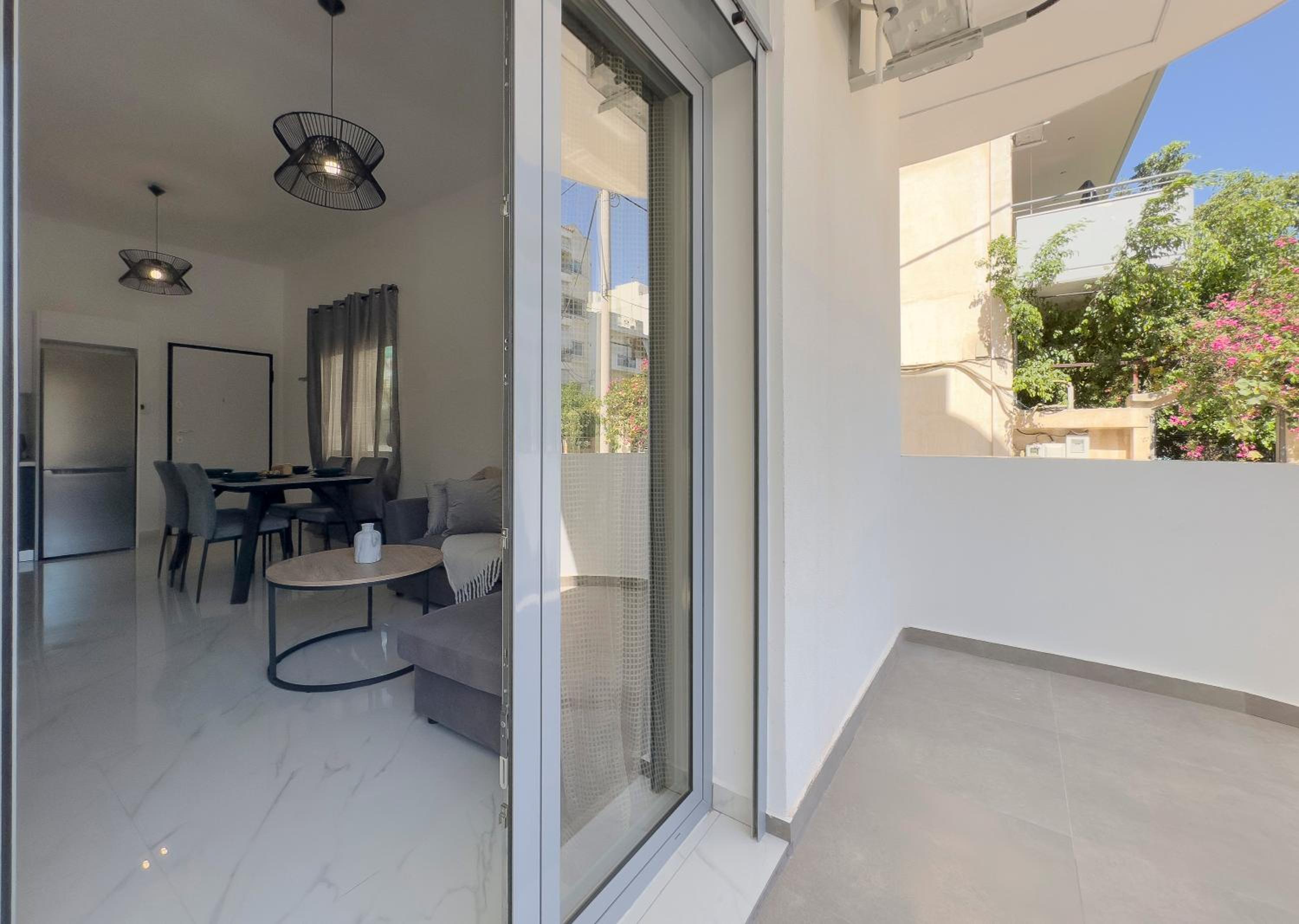 Monterey I1 54 sqm cozy apt in Paleo Faliro