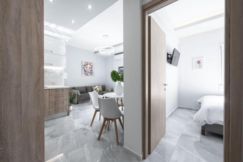 Soleggiato Minimal Apartment