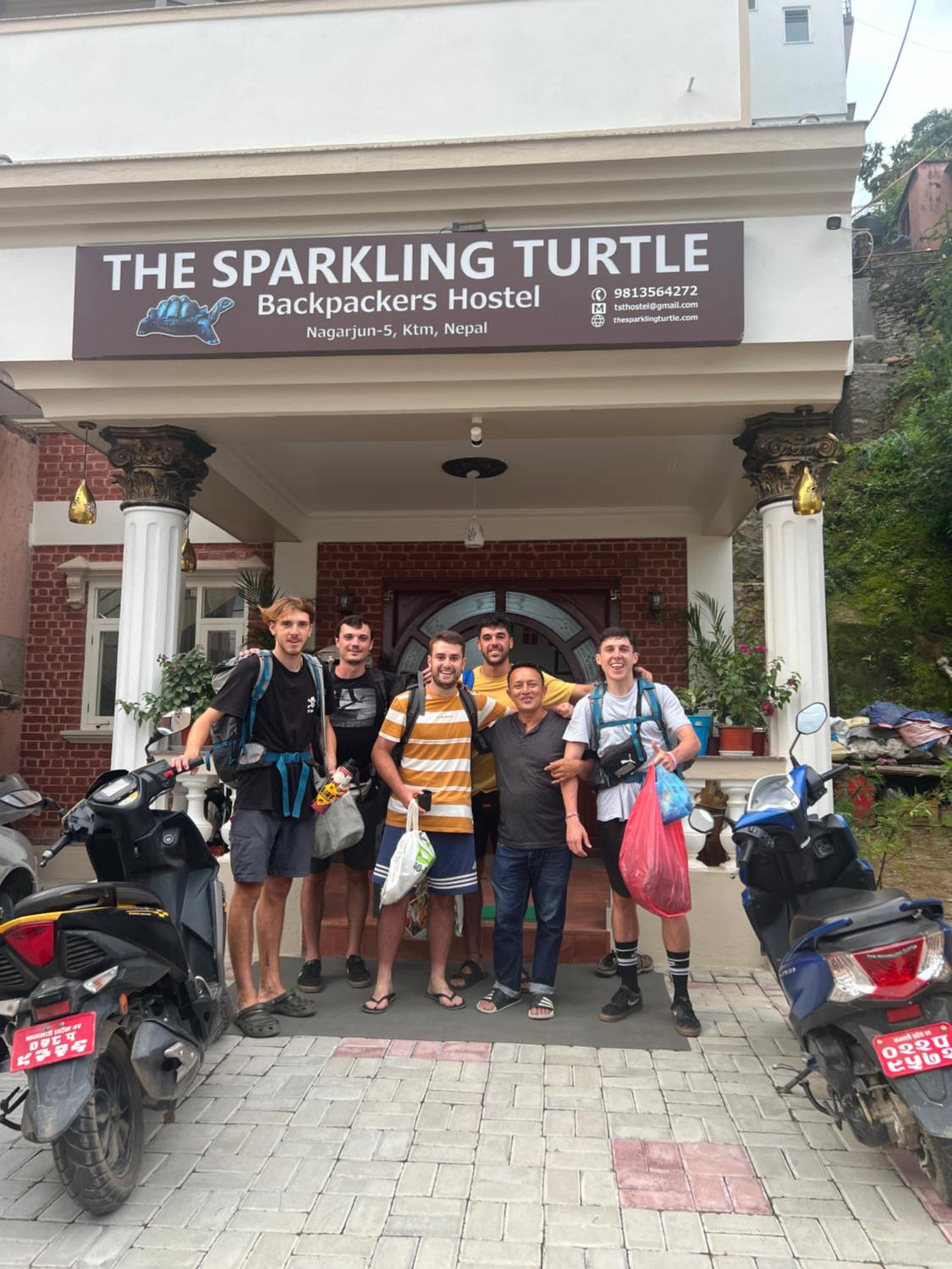 The Sparkling Turtle Backpackers Hostel